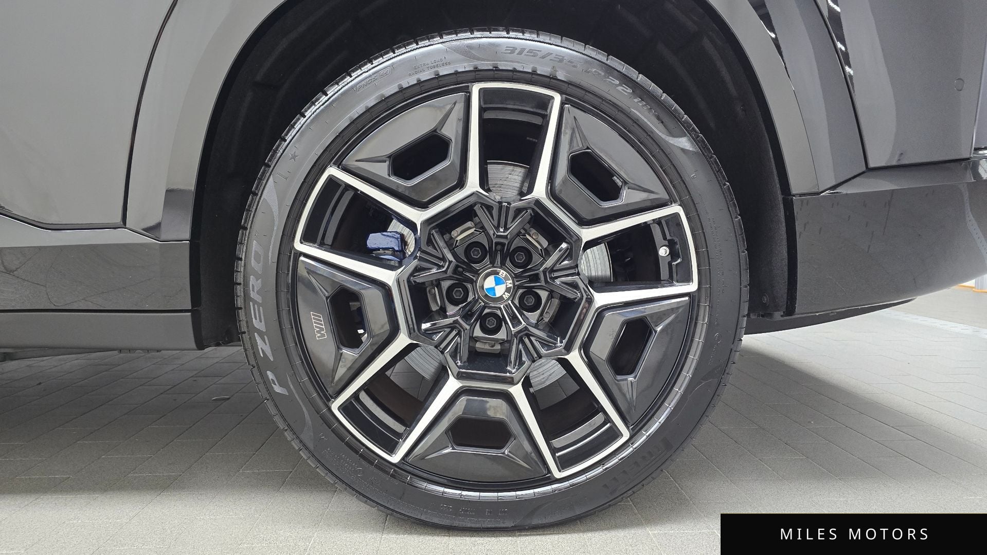 BMW XM (G09) 2024 — миниатюра 7