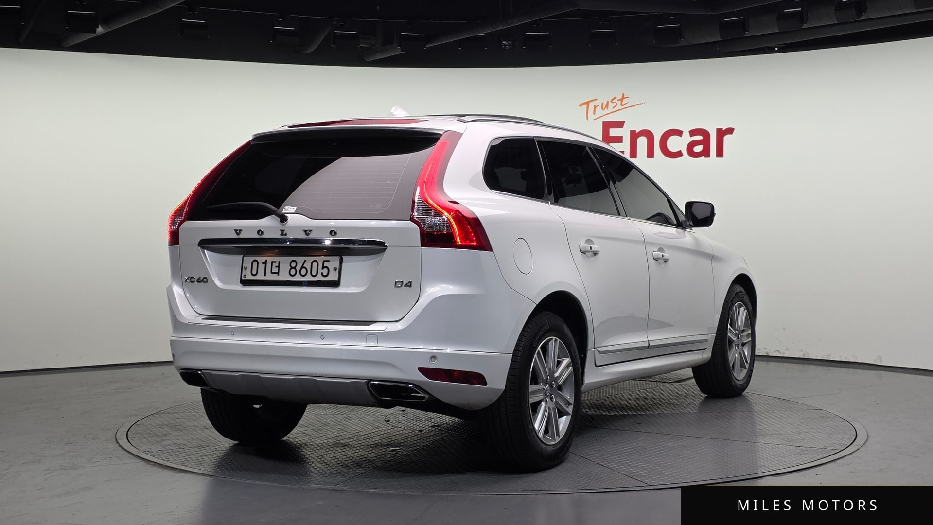 Volvo XC60 2017 — миниатюра 2