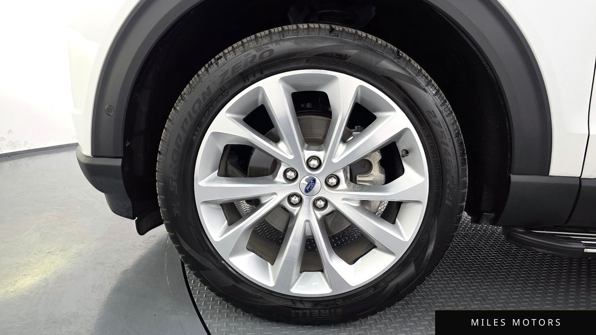 Ford Explorer 2022 — миниатюра 5