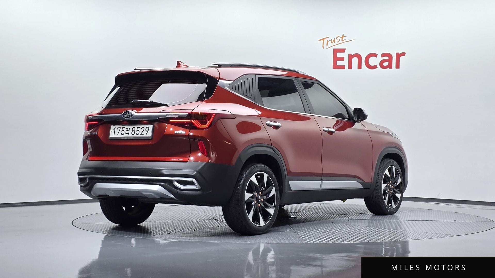 Kia Seltos 2021 — фото 1 из 12