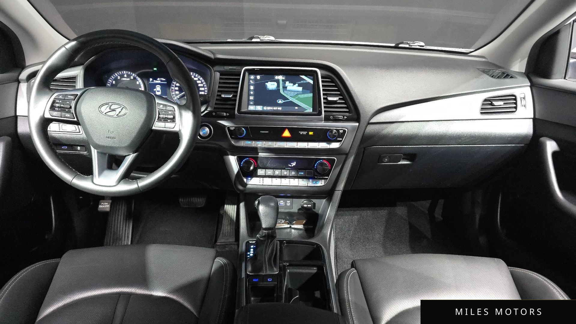 Hyundai Sonata 2019 — миниатюра 10