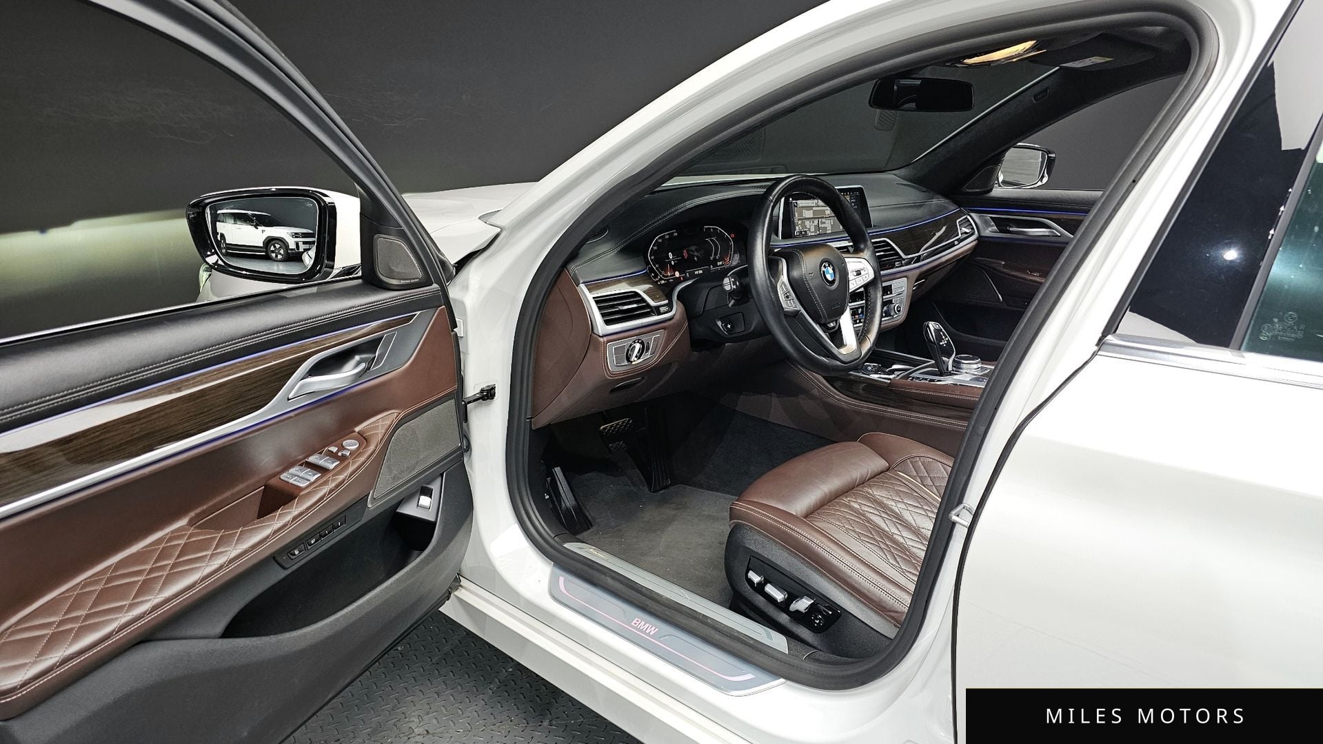 BMW 7 Series (G11) 2022 — миниатюра 12