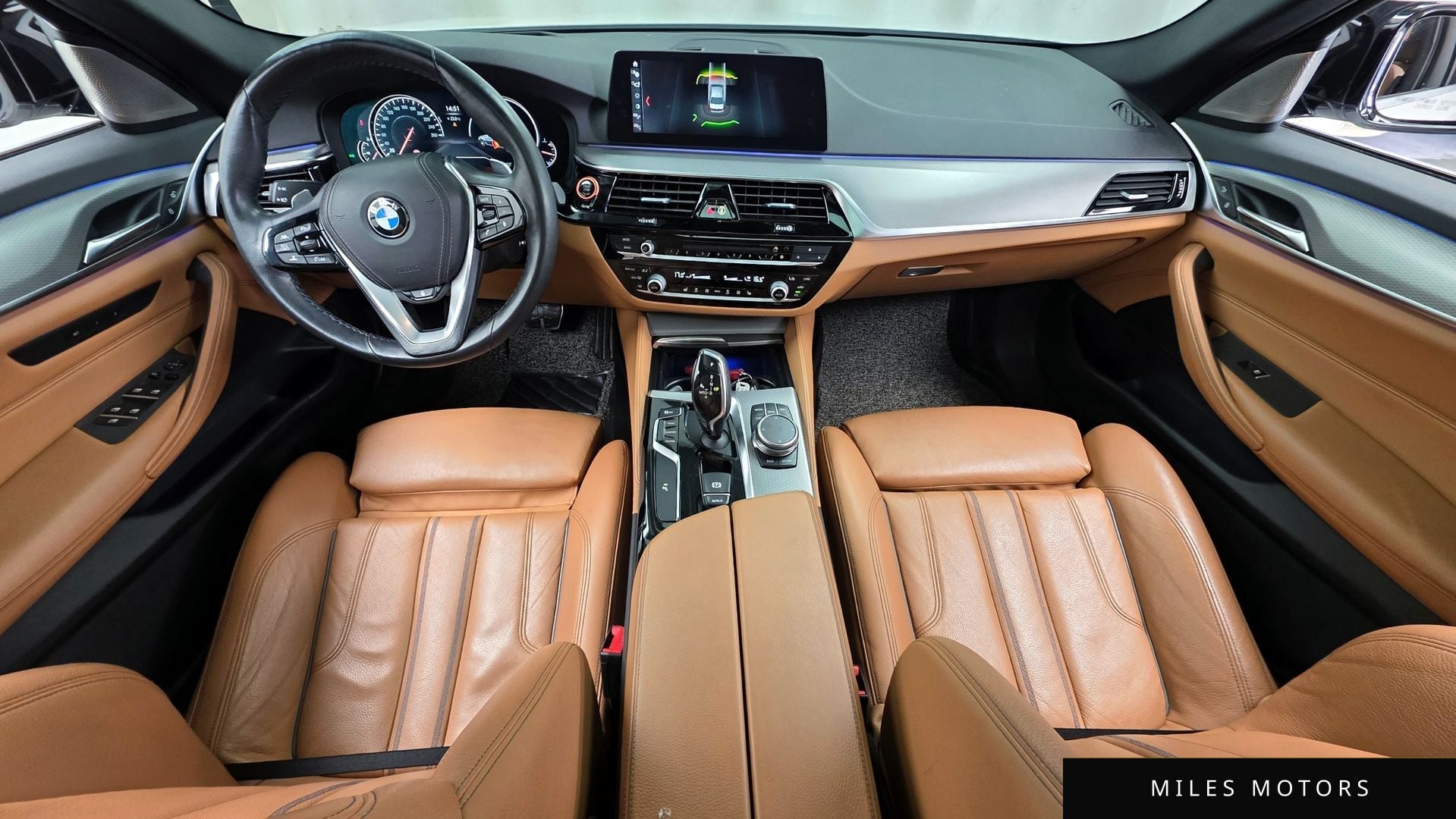BMW 5 Series (G30) 2018 — миниатюра 10