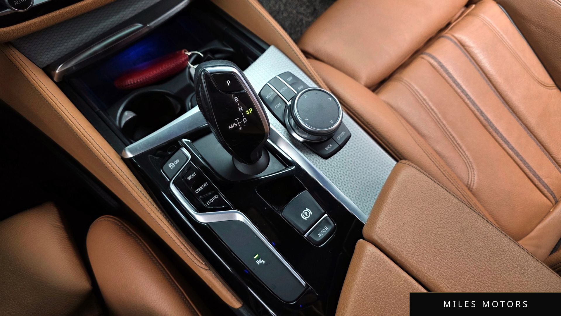 BMW 5 Series (G30) 2018 — миниатюра 12