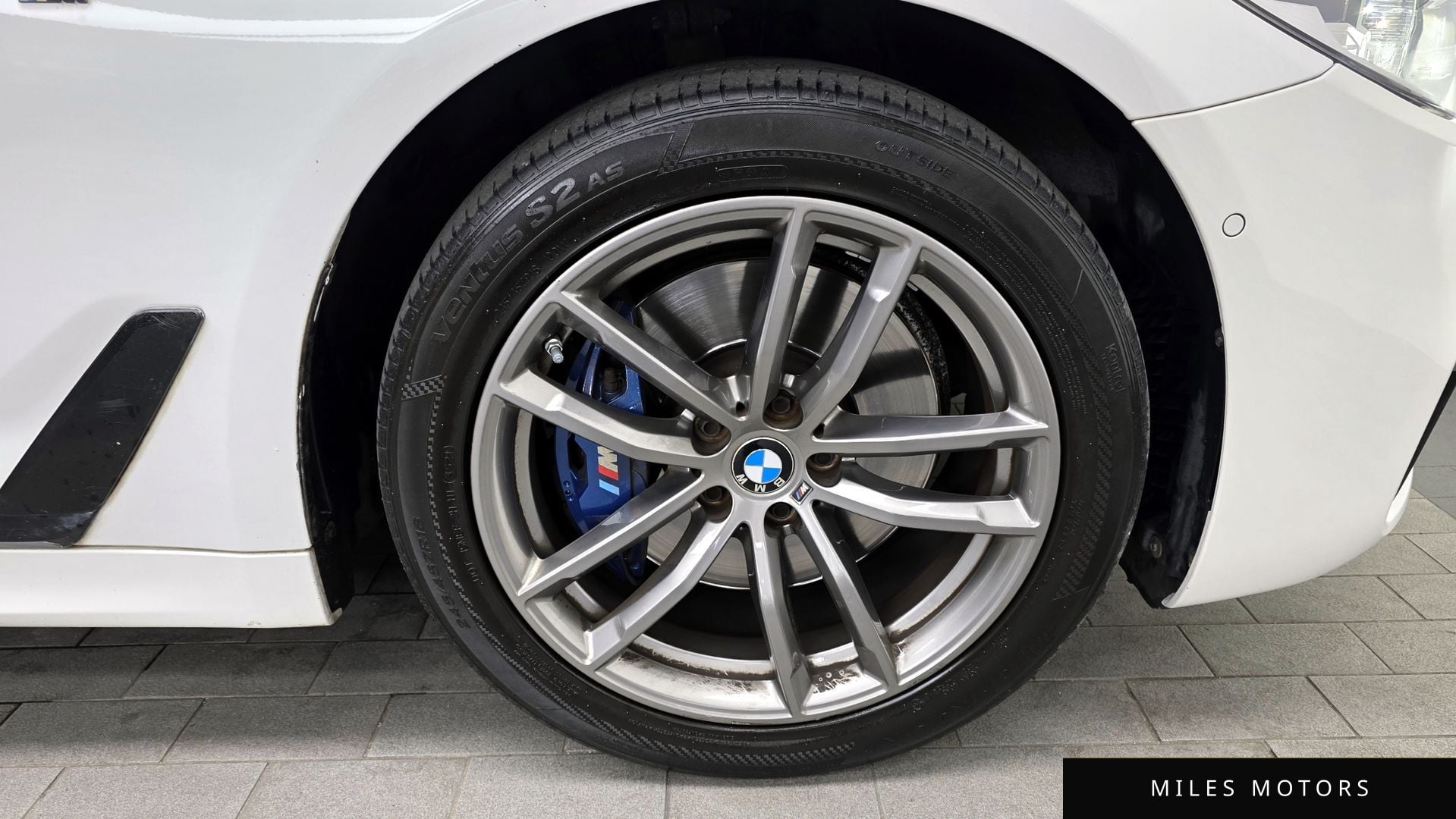 BMW 5 Series (G30) 2018 — миниатюра 7