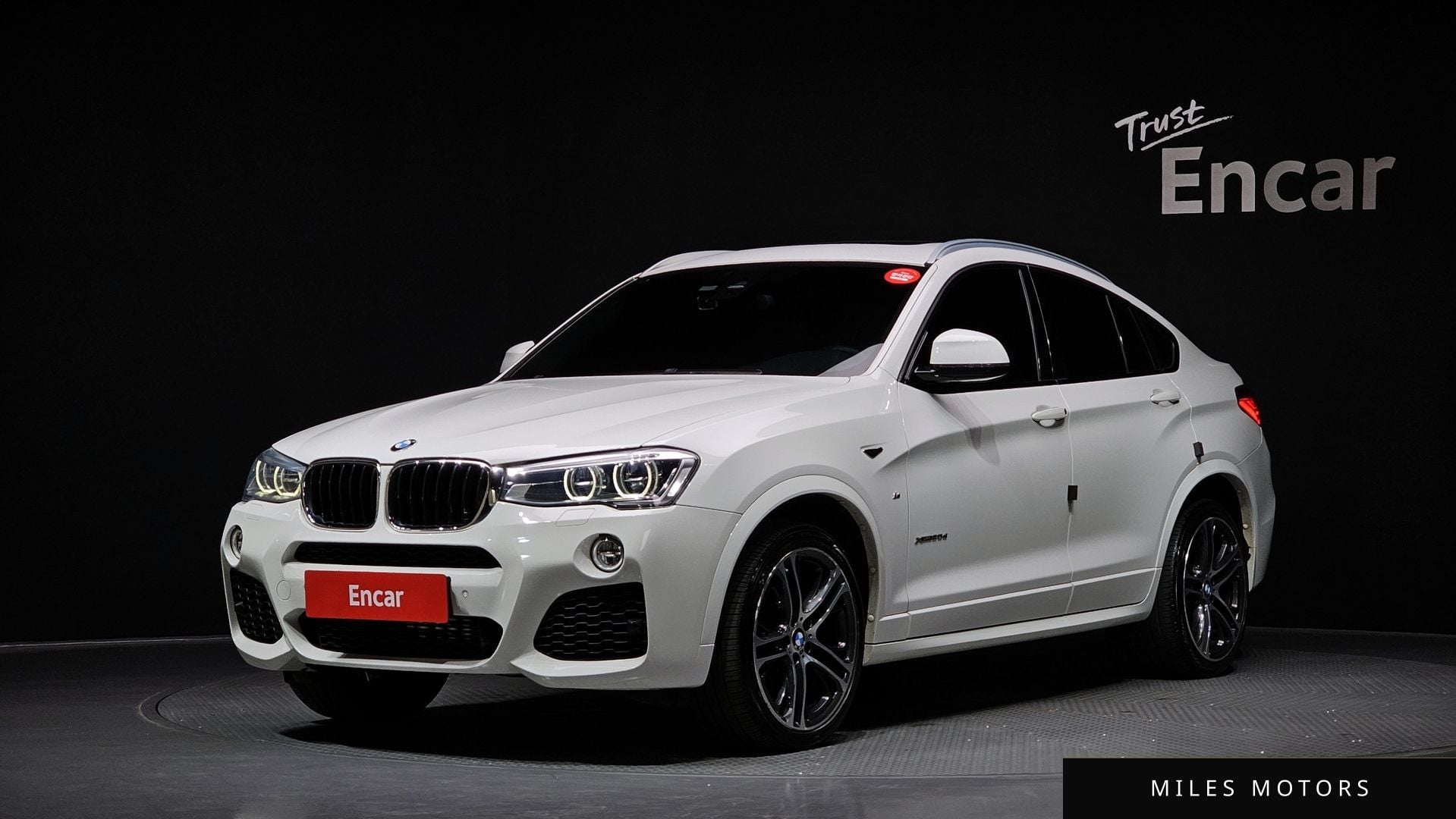BMW X4 (F26) 2018 — фото 1 из 12