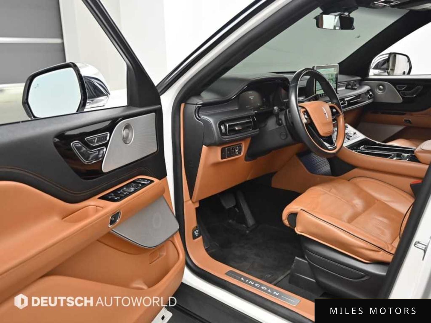 Lincoln Aviator 2021 — миниатюра 11