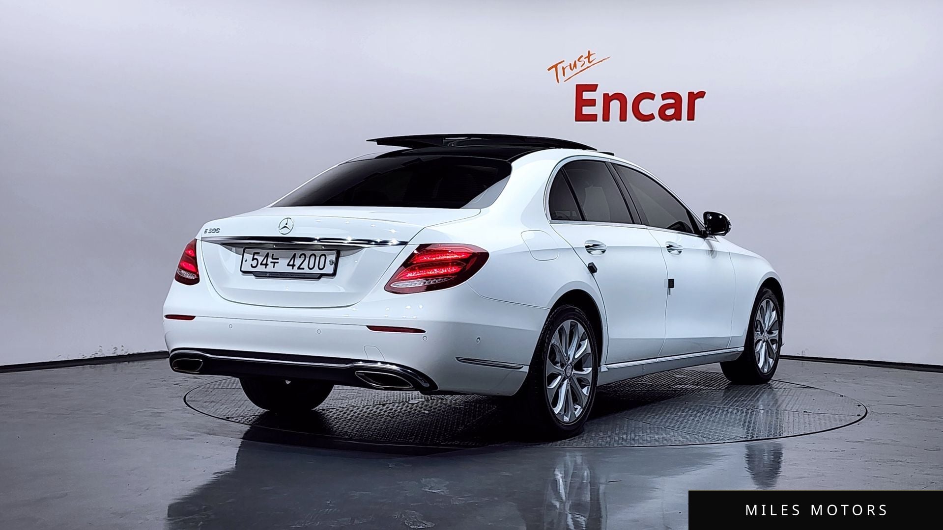 Mercedes-Benz E-Class W213 2017 — миниатюра 2