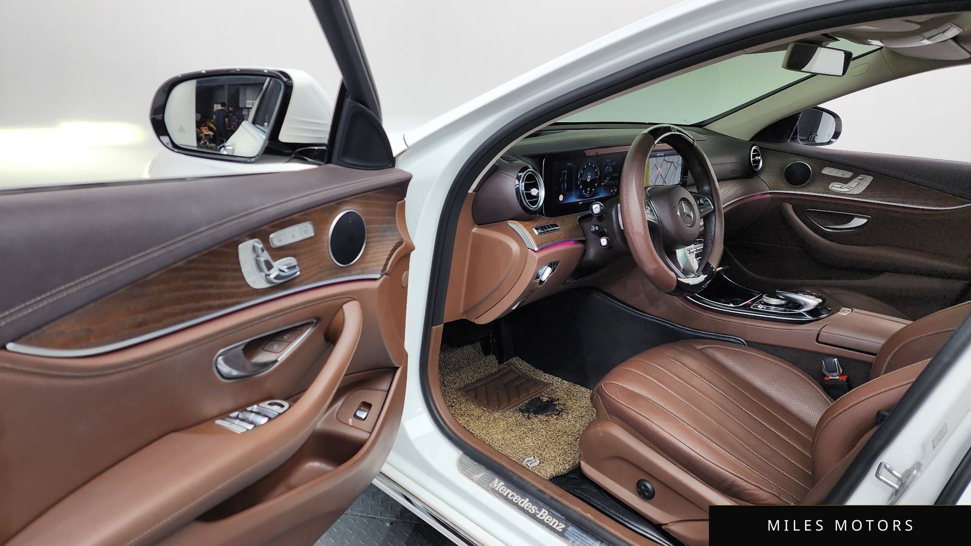 Mercedes-Benz E-Class W213 2017 — миниатюра 10
