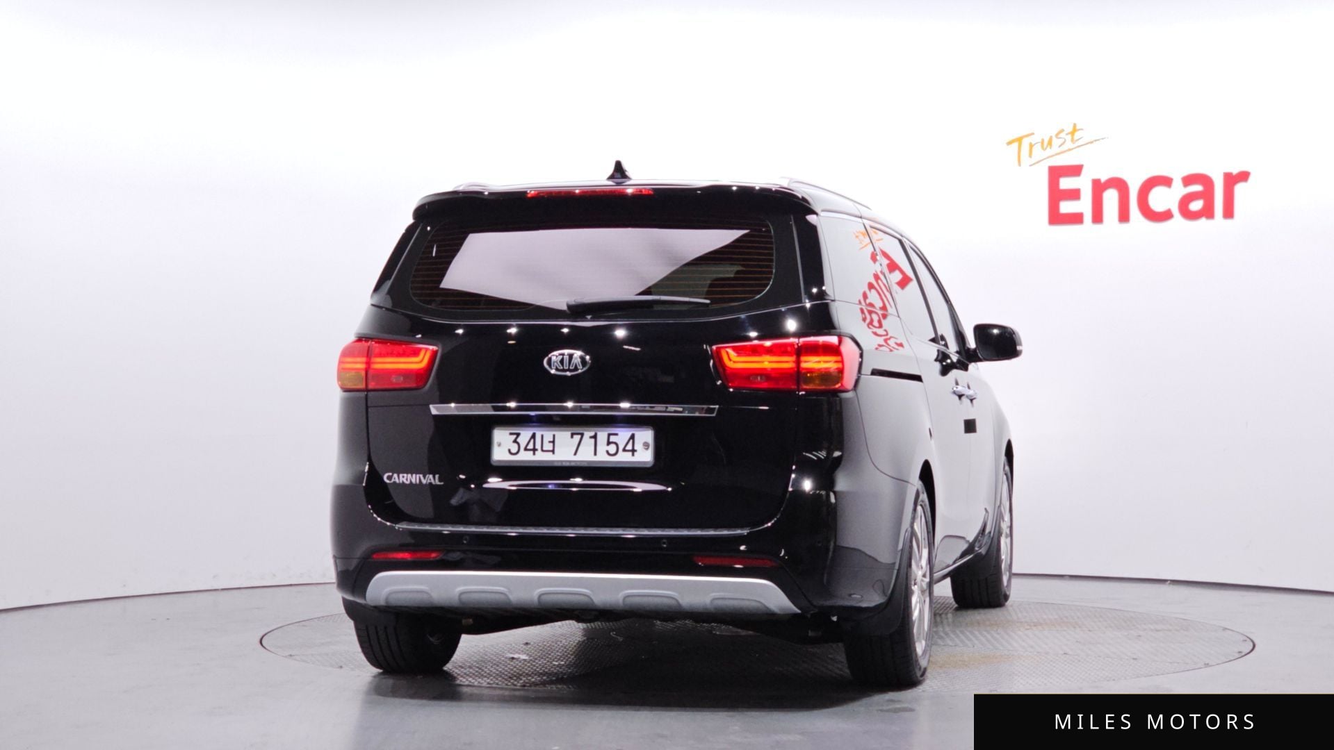 Kia Canival 2017 — миниатюра 4