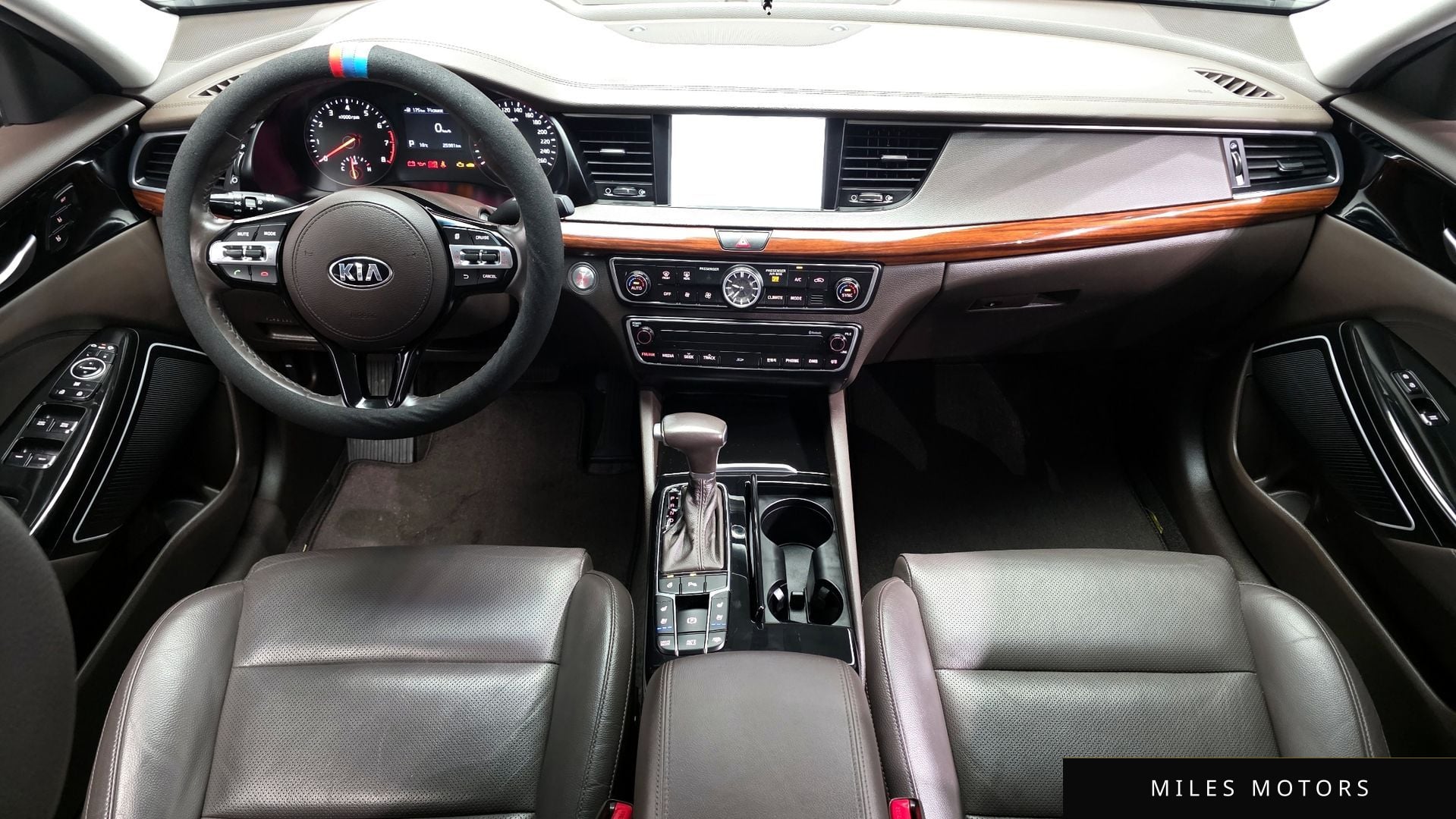Kia K7 2016 — миниатюра 10