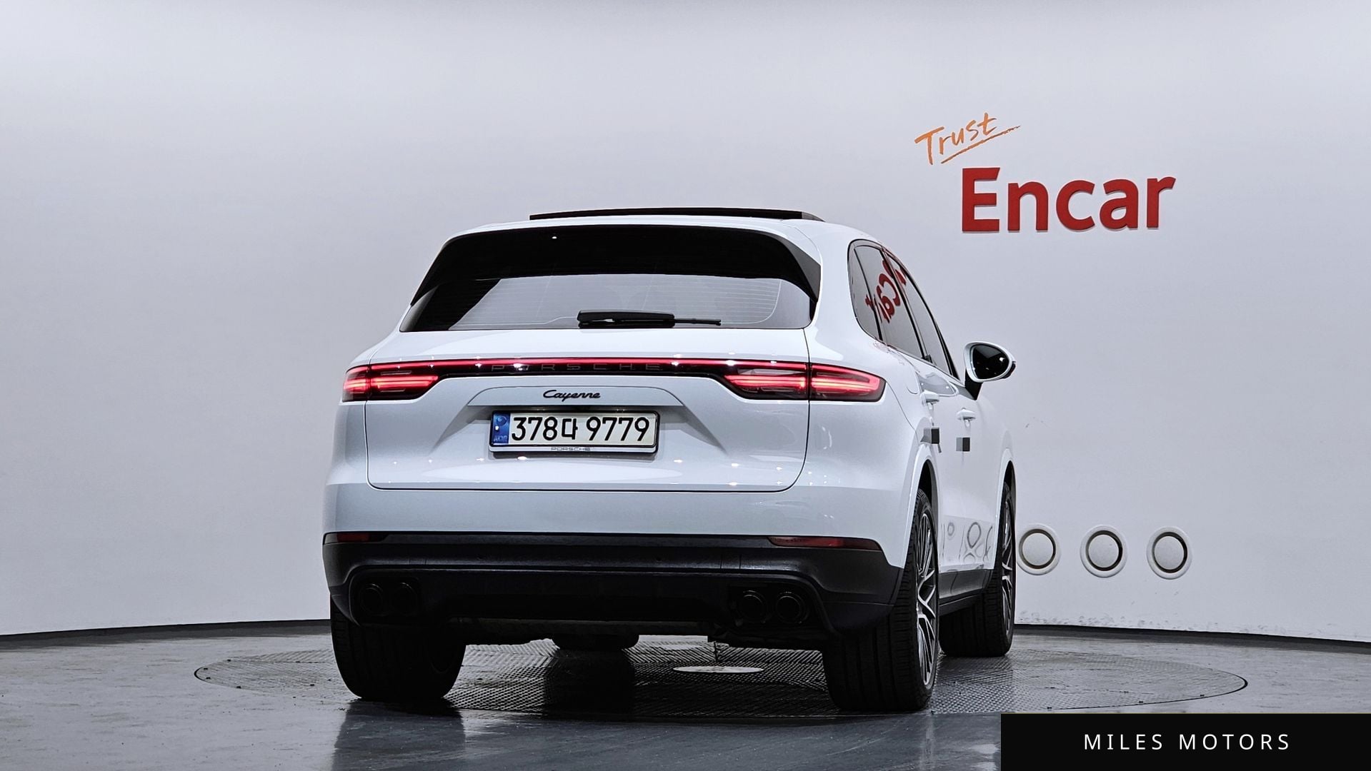 Porsche Cayenne 2021 — миниатюра 4