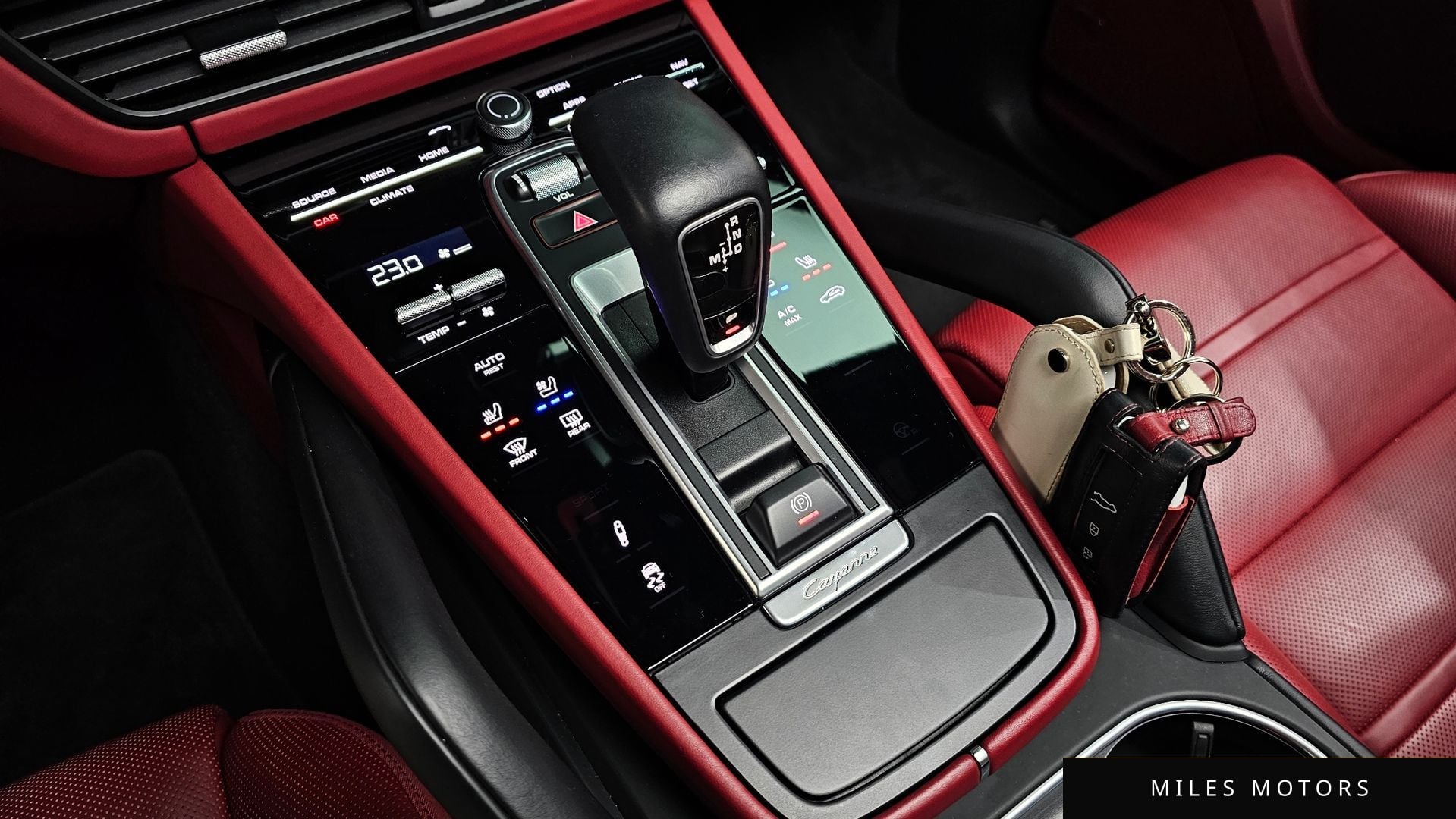 Porsche Cayenne 2021 — миниатюра 9