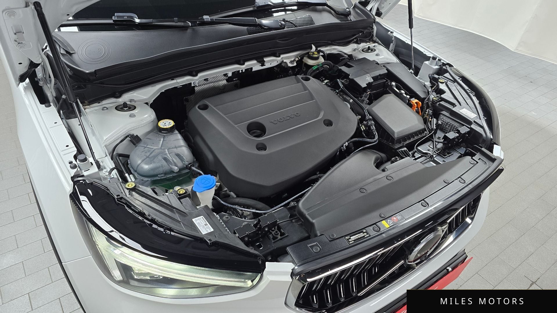 Volvo XC40 2025 — миниатюра 6