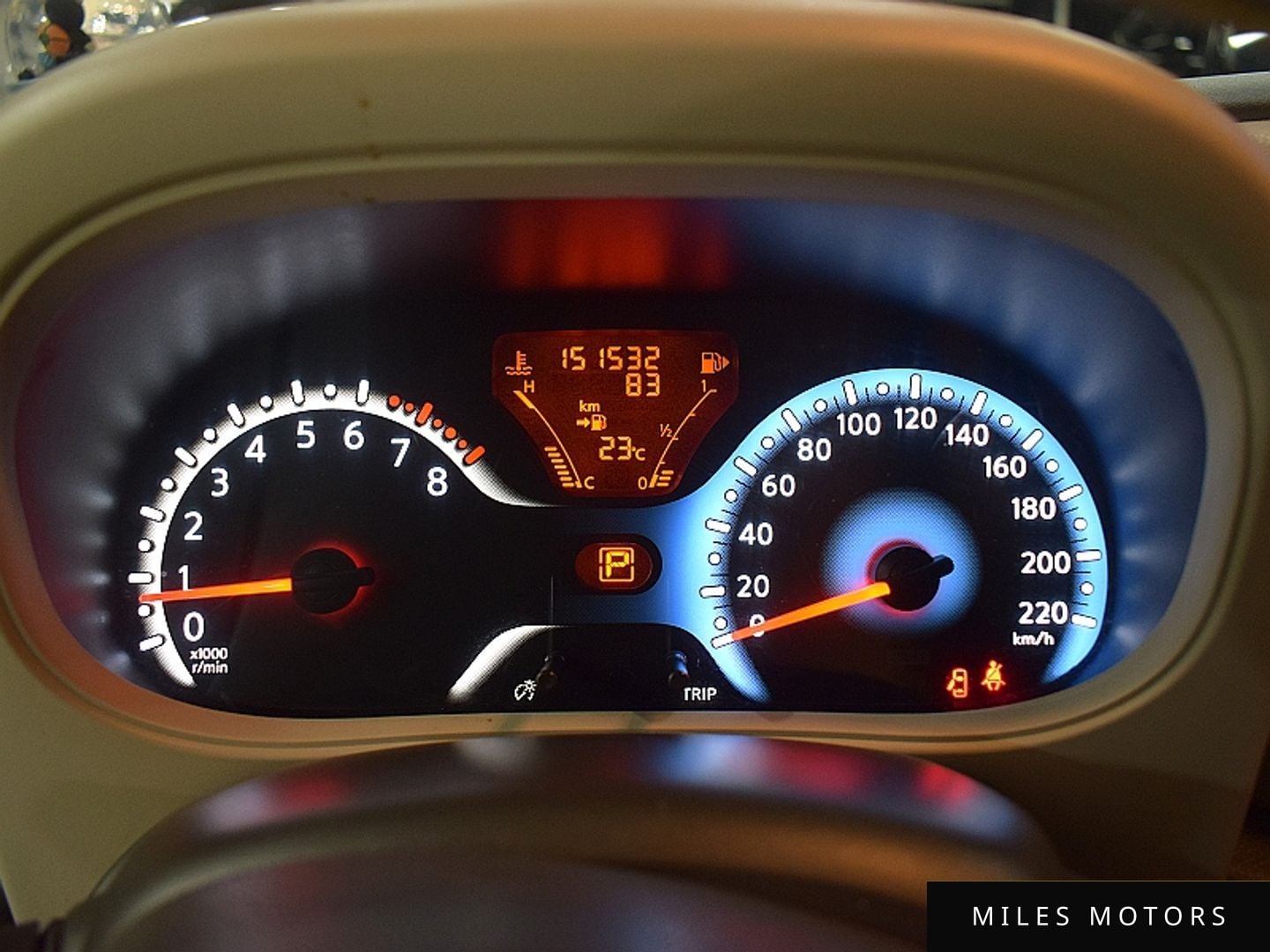 Nissan Cube 2012 — миниатюра 9