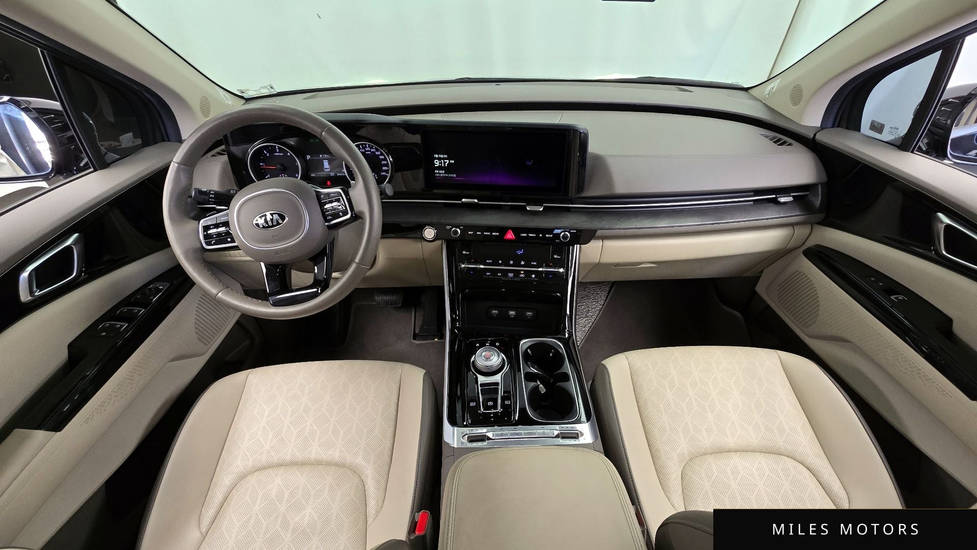 Kia Carnival 2021 — миниатюра 10