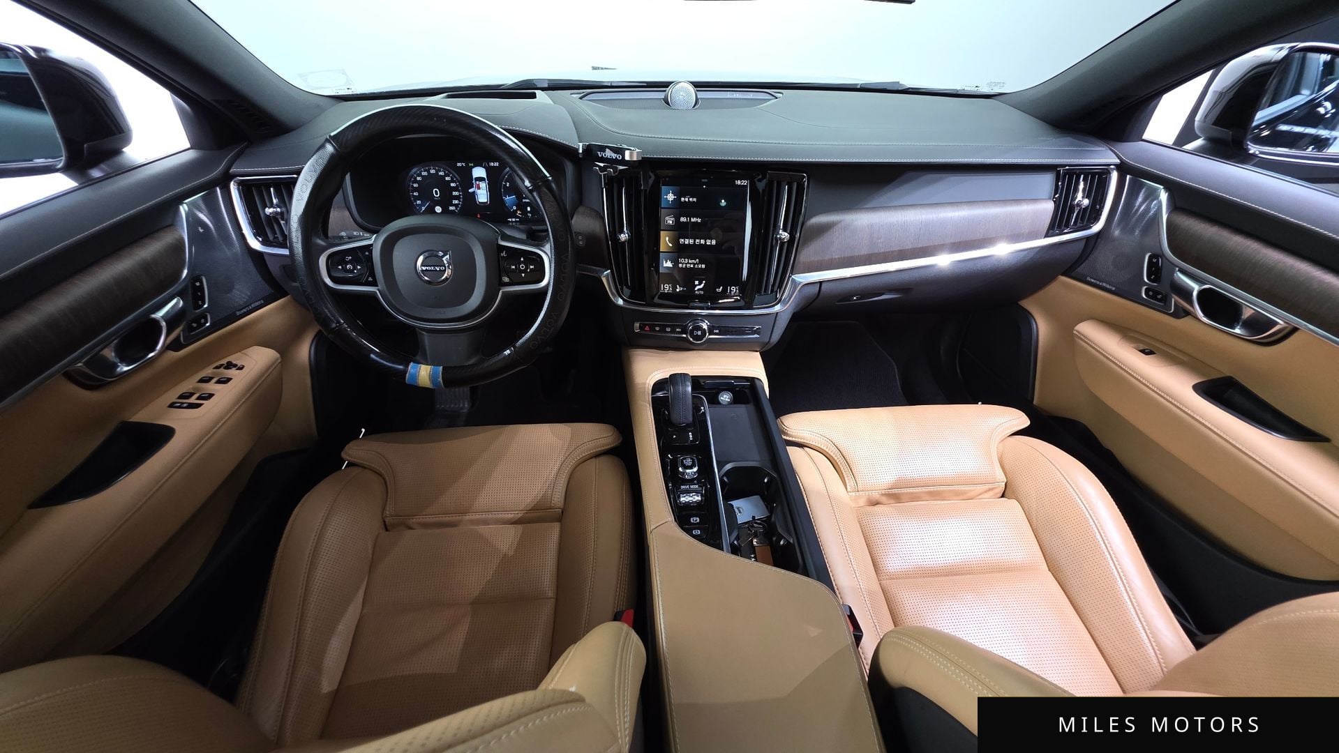 Volvo V90 2021 — миниатюра 7