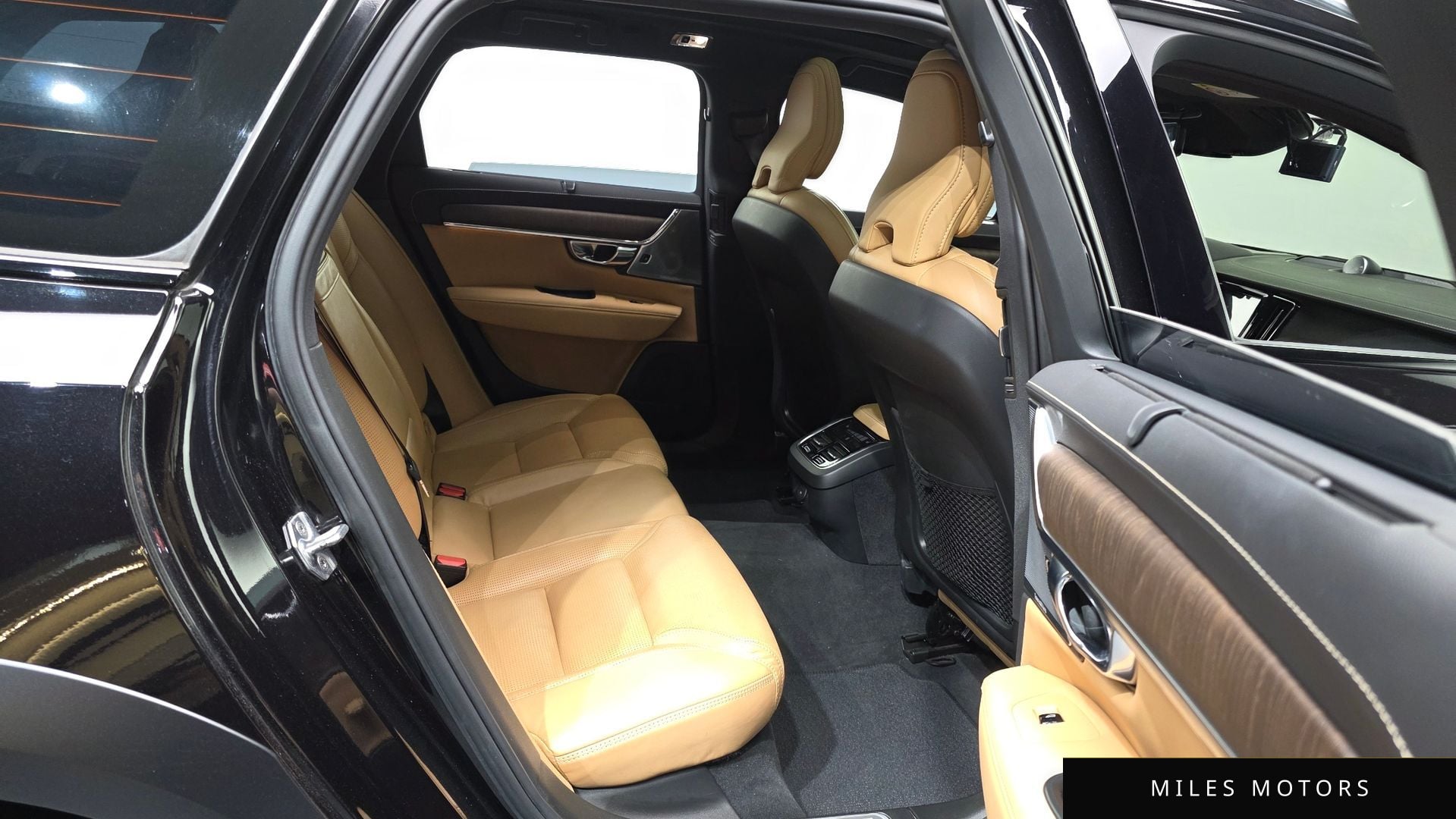 Volvo V90 2021 — миниатюра 12