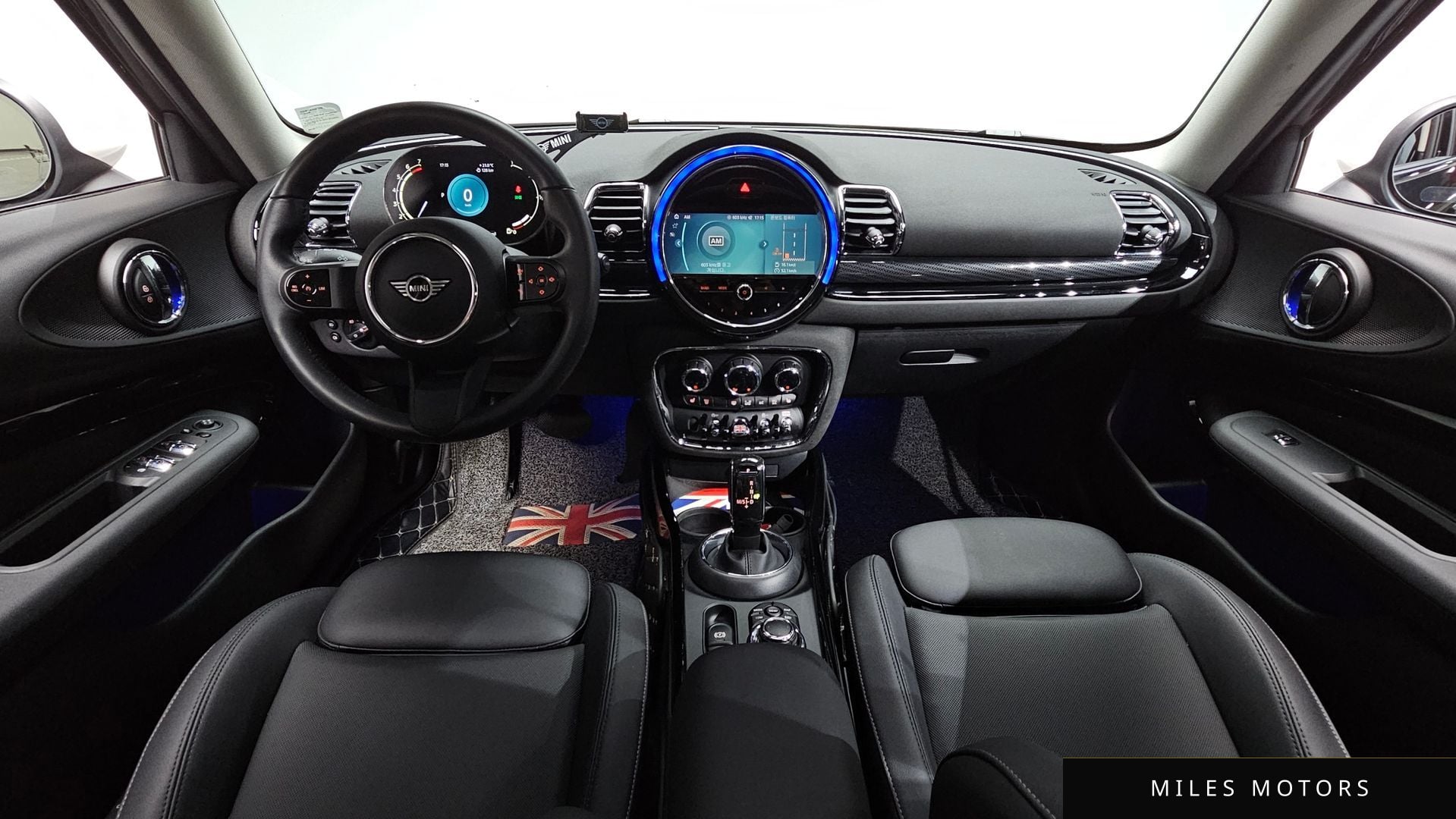 MINI Clubman 2023 — миниатюра 9