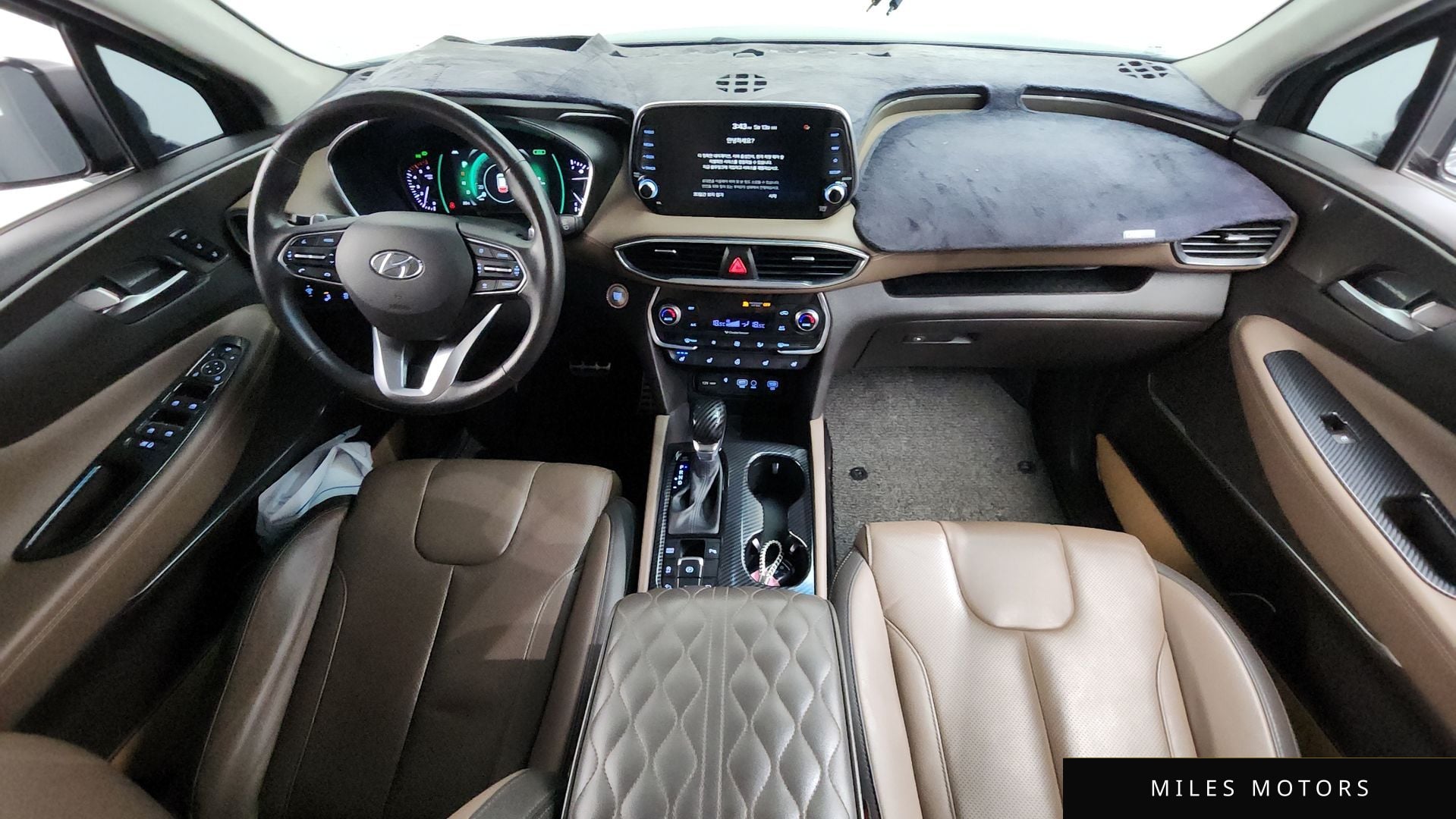 Hyundai Santafe 2019 — миниатюра 10
