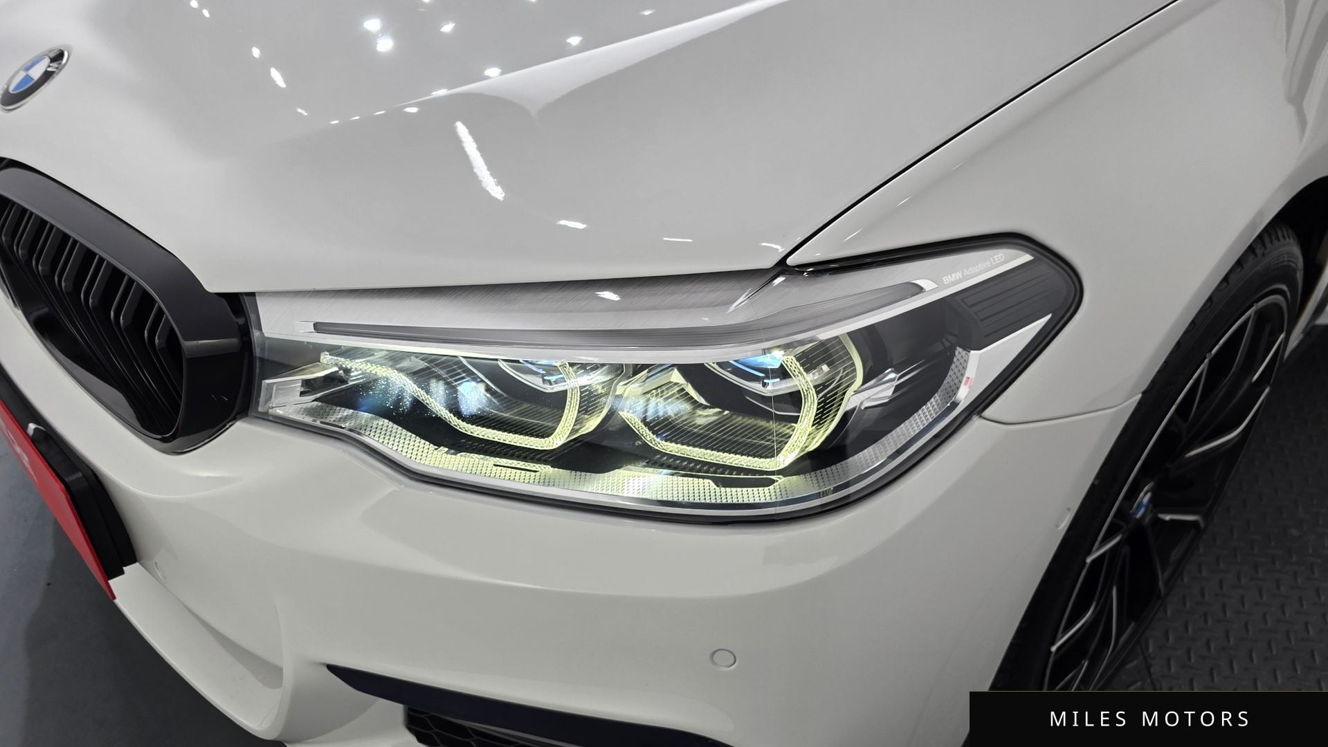 BMW 5 Series (G30) 2018 — миниатюра 8