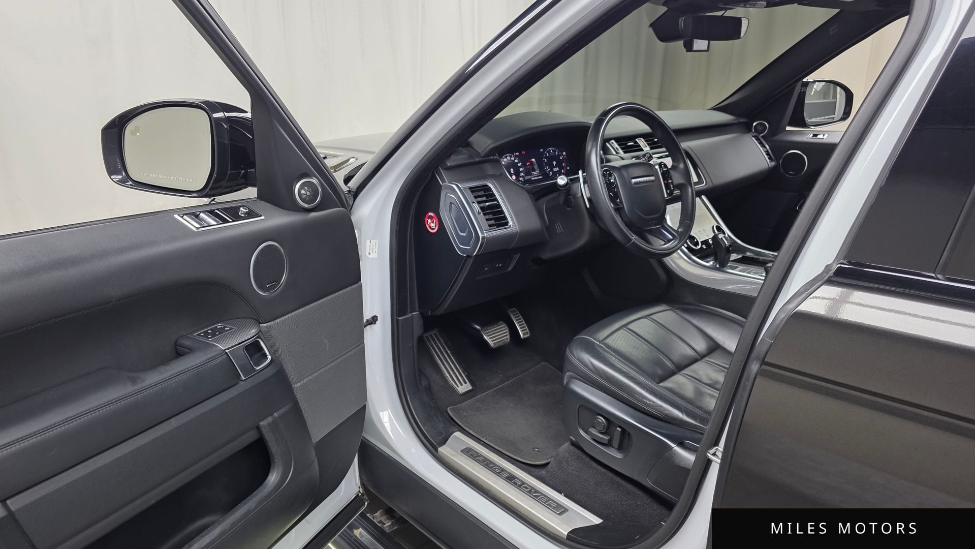 Land Rover Range Rover Sport 2019 — миниатюра 10
