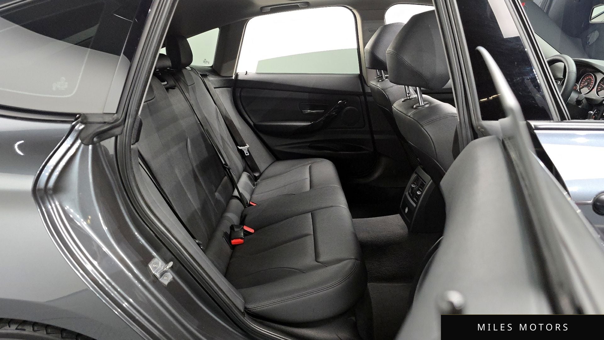 BMW 3 Series GT (F34) 2018 — миниатюра 11