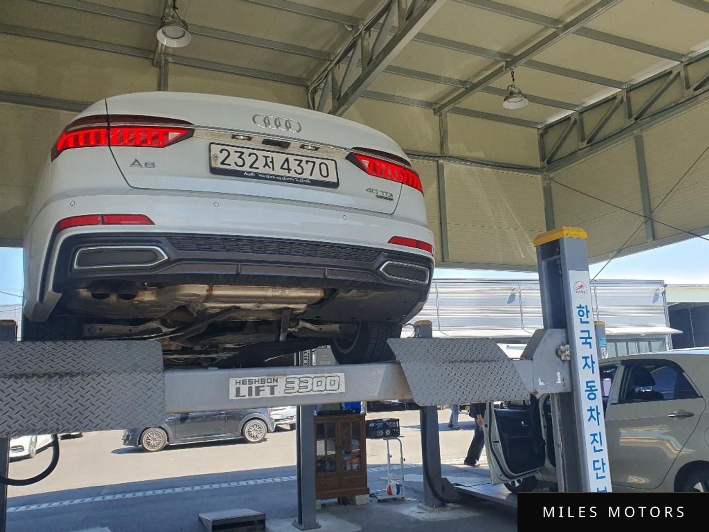 Audi A6 (C8) 2021 — миниатюра 2