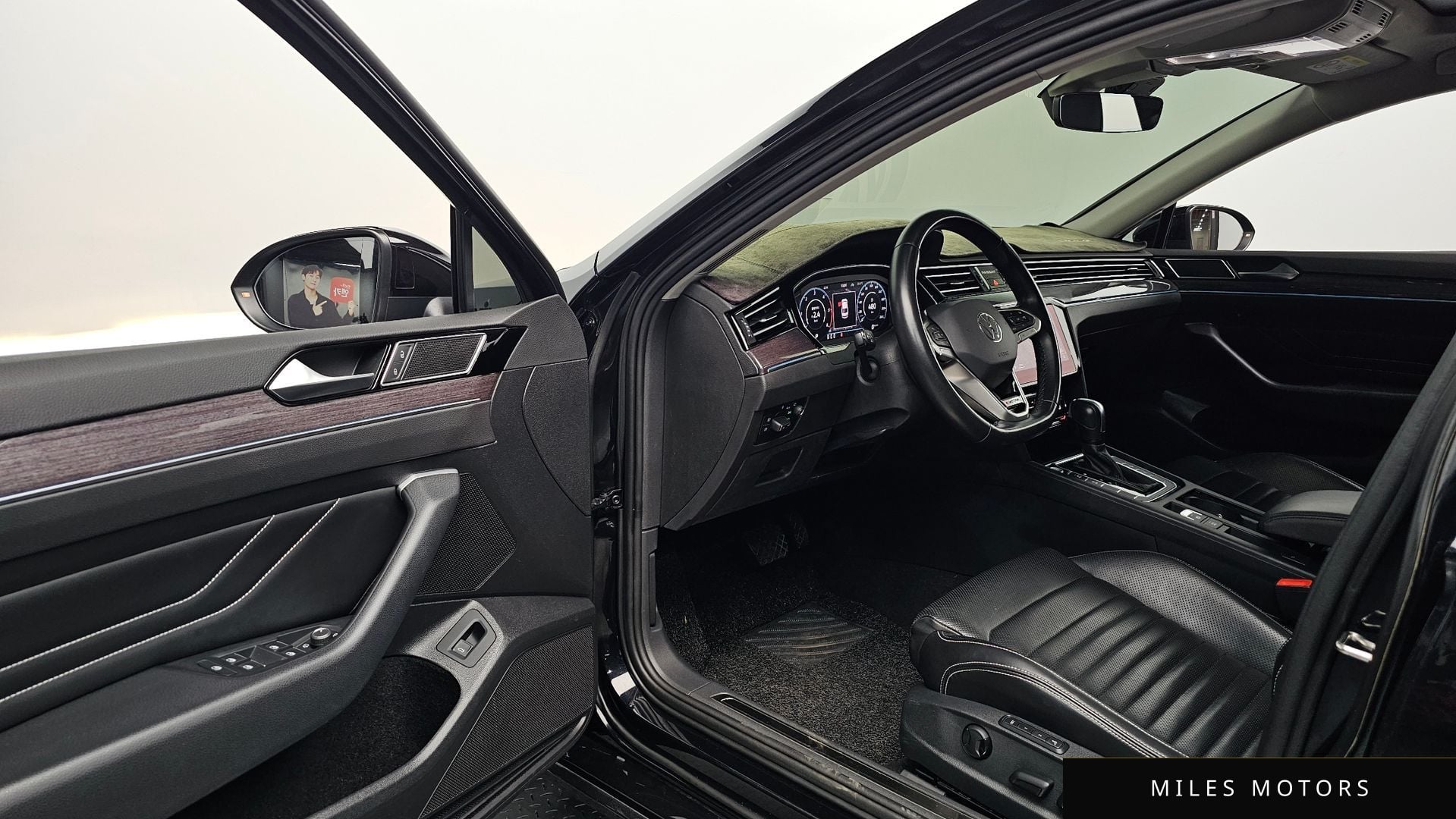 Volkswagen Passat 2021 — миниатюра 12