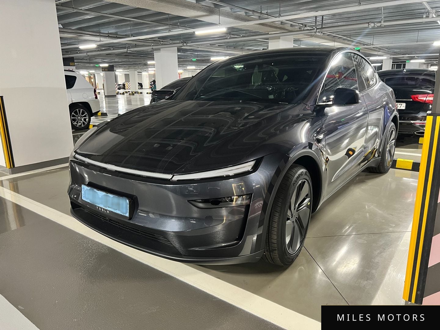 Tesla Model Y 2026 — миниатюра 2