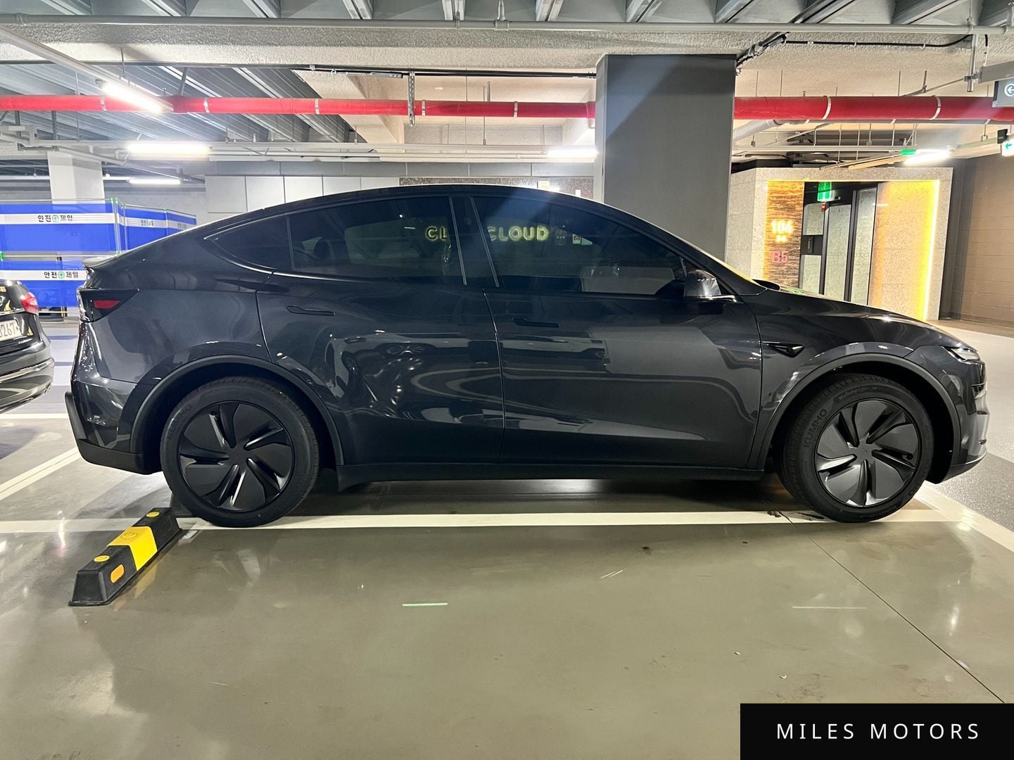 Tesla Model Y 2026 — миниатюра 7