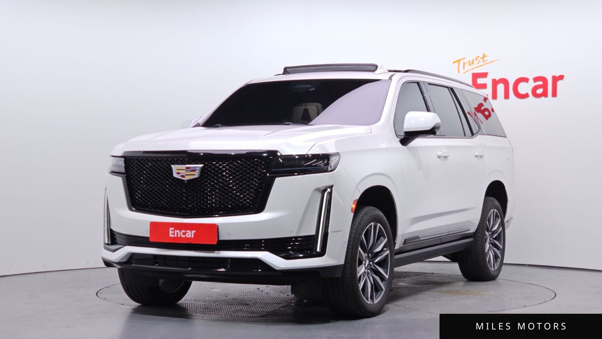 Cadillac Escalade 2021 — фото 1 из 12