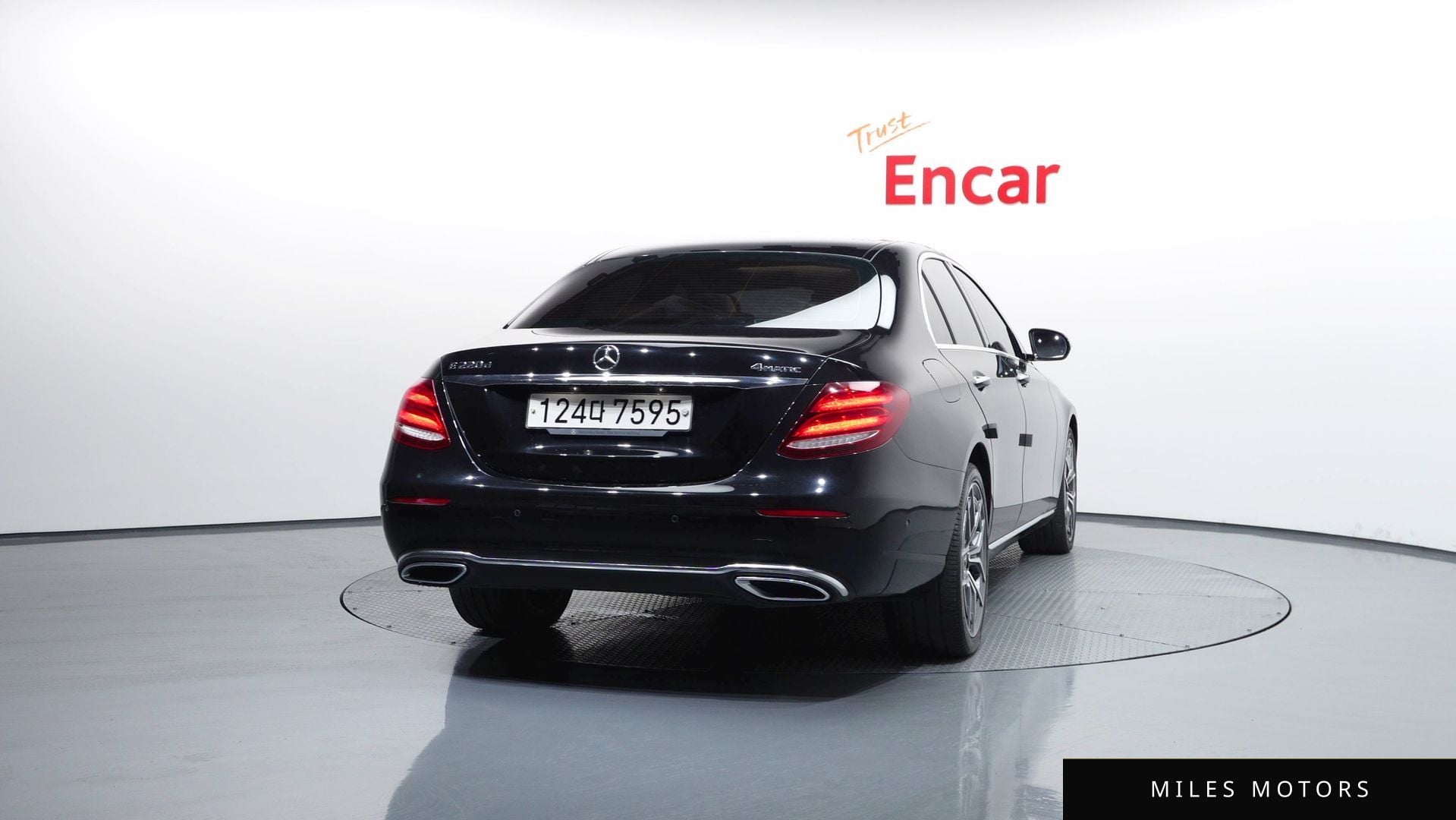 Mercedes-Benz E-Class W213 2017 — миниатюра 4