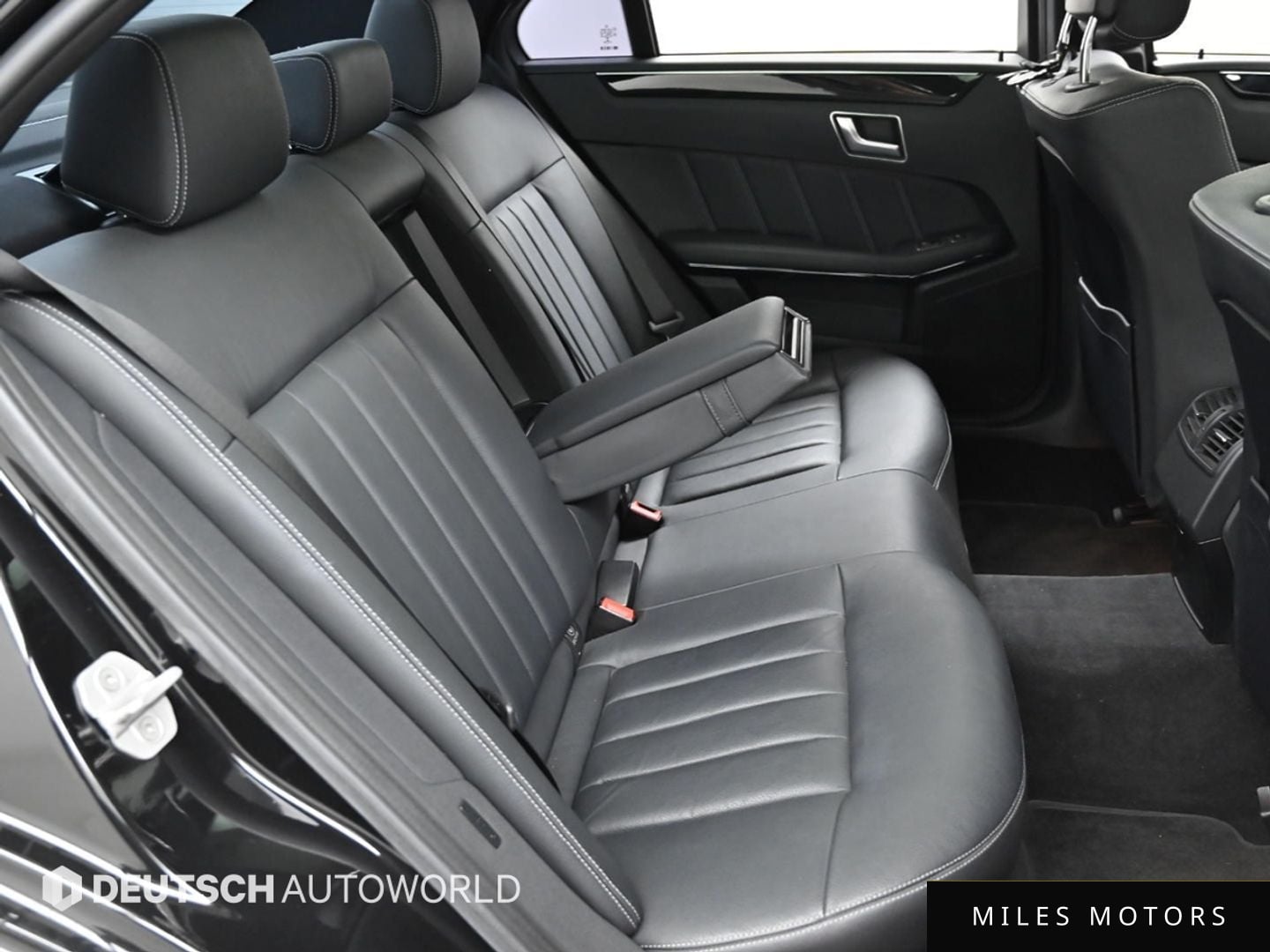 Mercedes-Benz E-Class W212 2014 — миниатюра 12