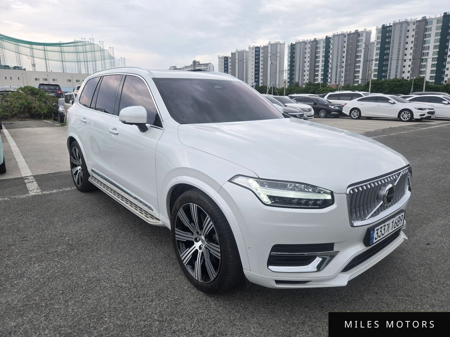 Volvo XC90 2023 — миниатюра 3