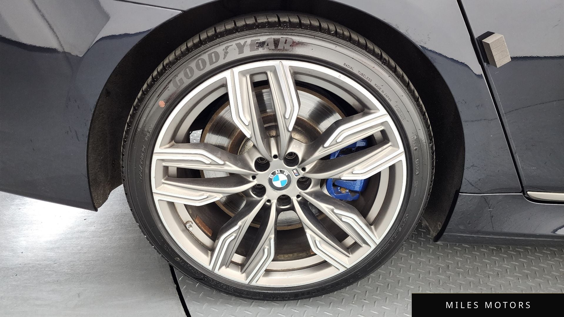 BMW 7 Series (G11) 2018 — миниатюра 5