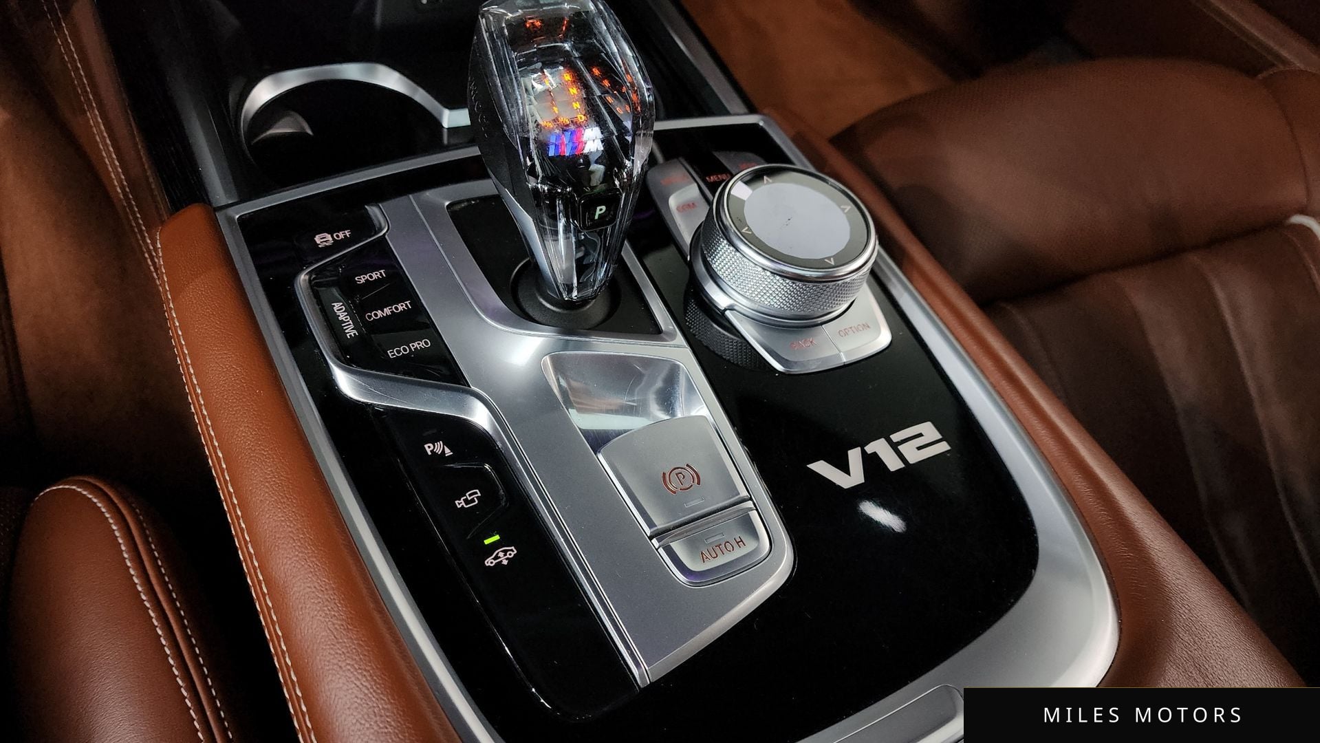 BMW 7 Series (G11) 2018 — миниатюра 9