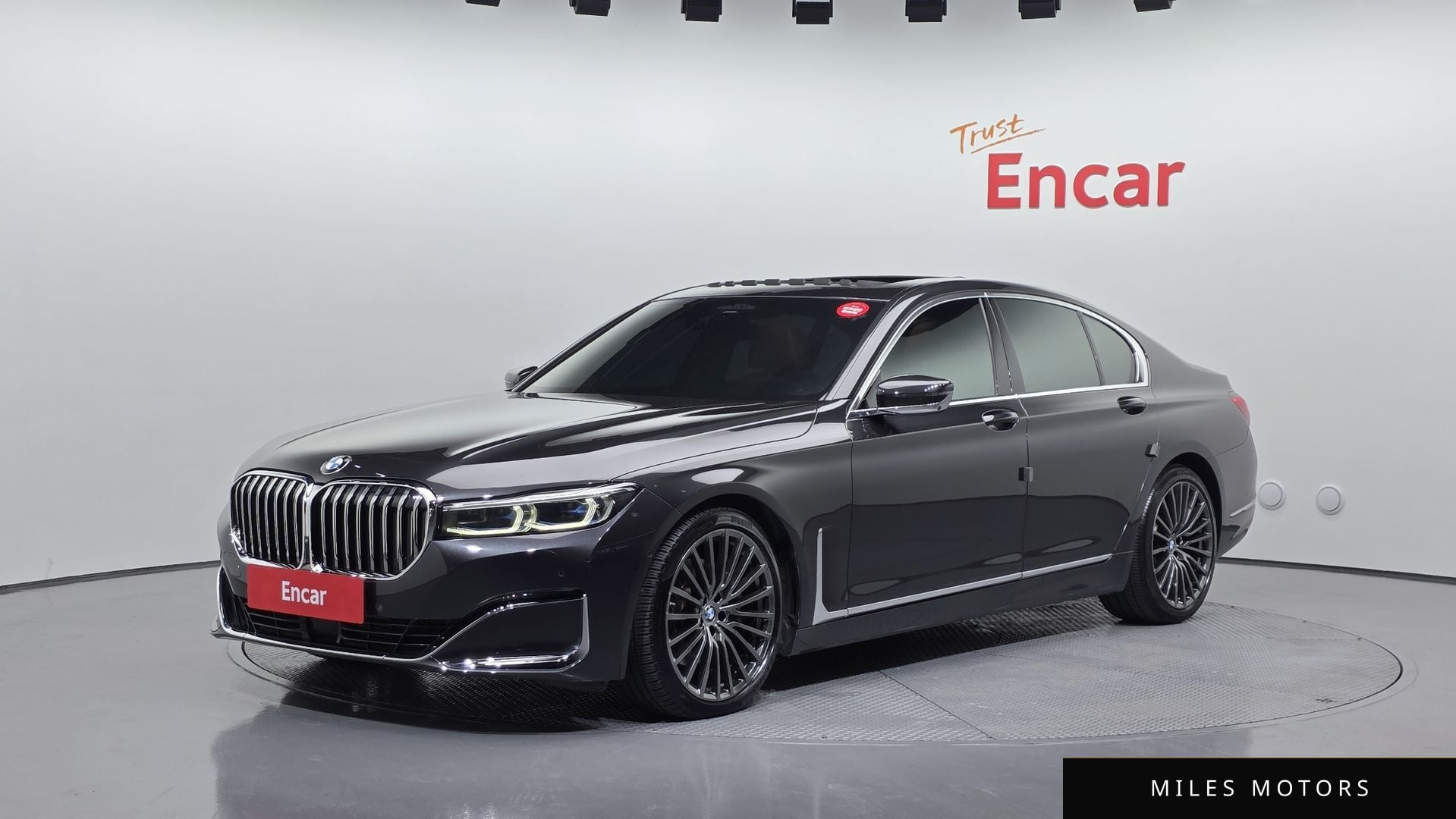 BMW 7 Series (G11) 2021 — фото 1 из 12