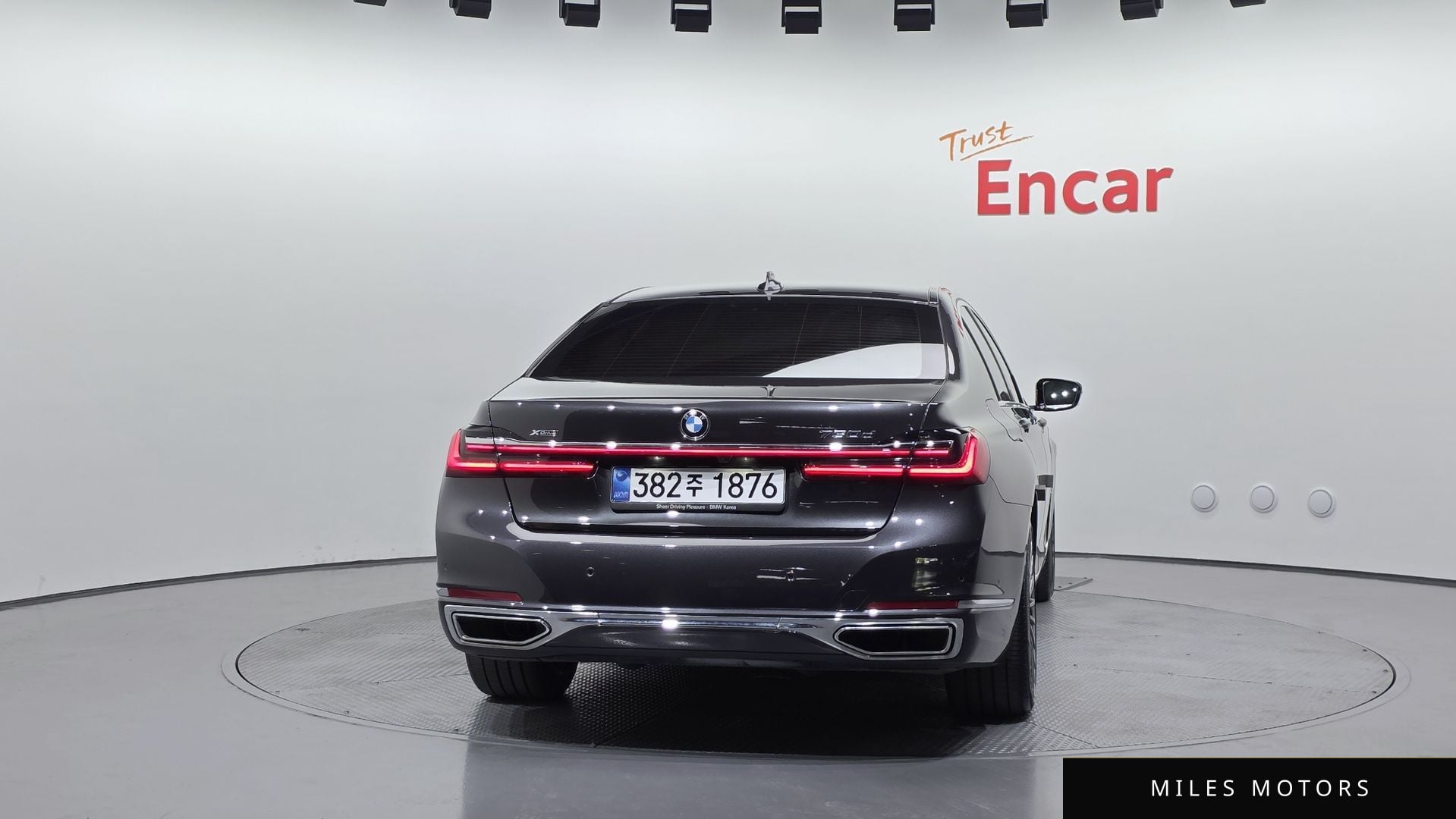 BMW 7 Series (G11) 2021 — миниатюра 4