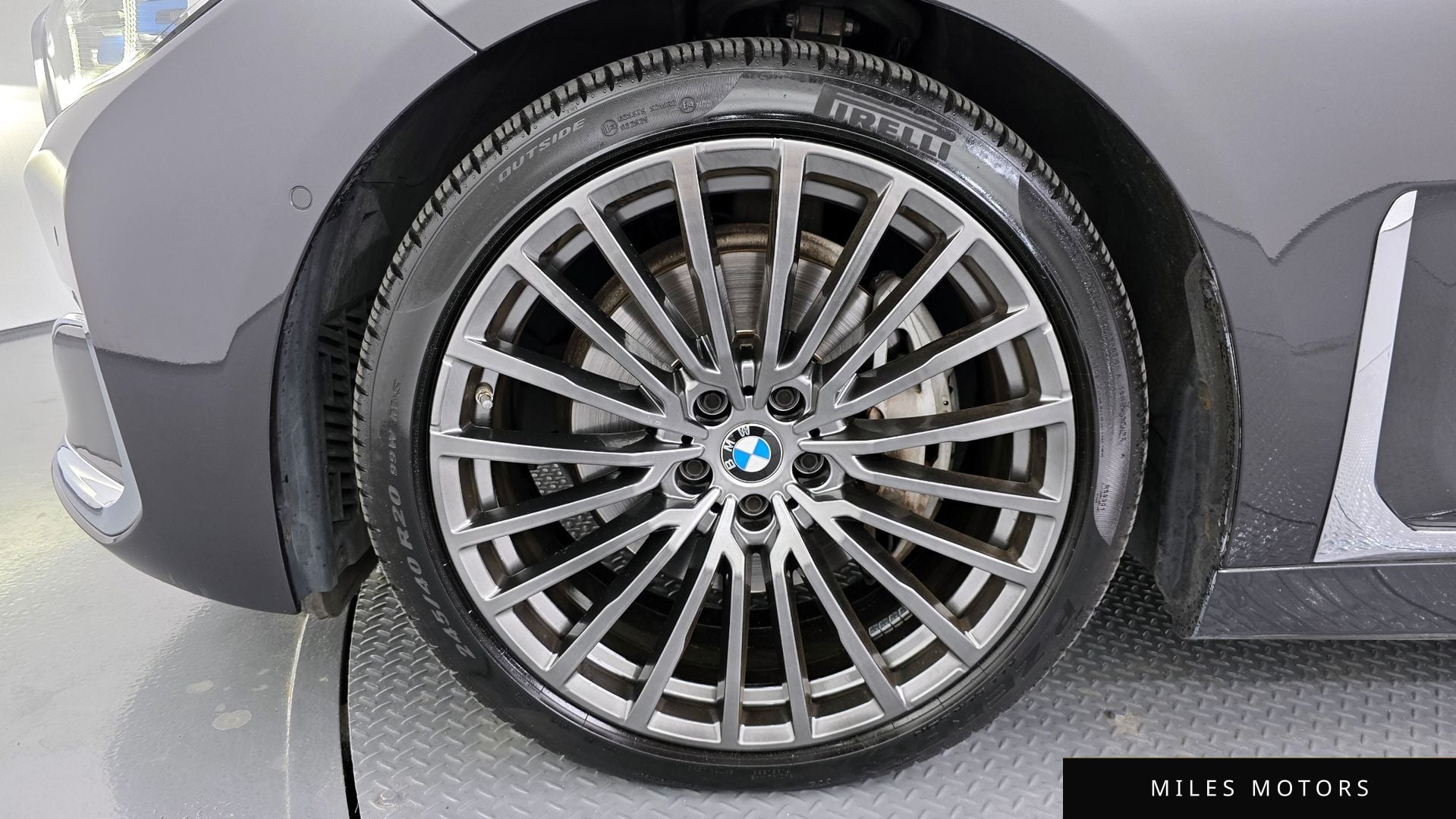 BMW 7 Series (G11) 2021 — миниатюра 5
