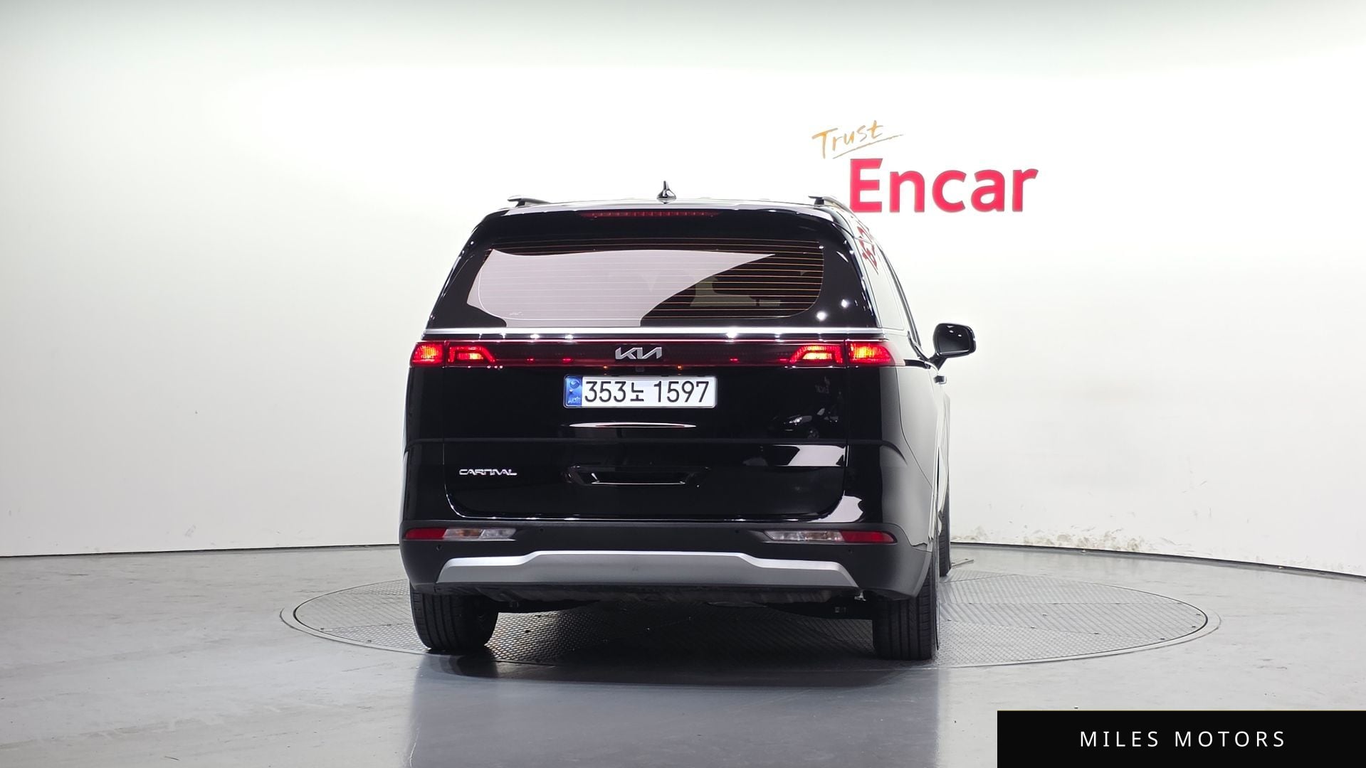 Kia Carnival 2023 — миниатюра 4