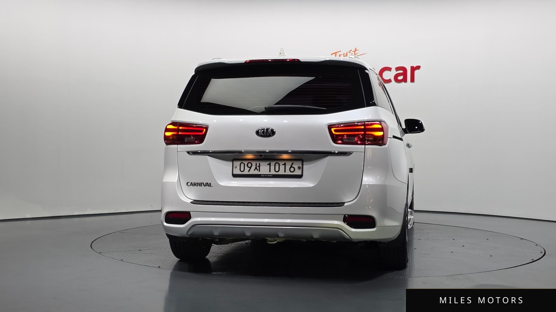 Kia Canival 2019 — миниатюра 4