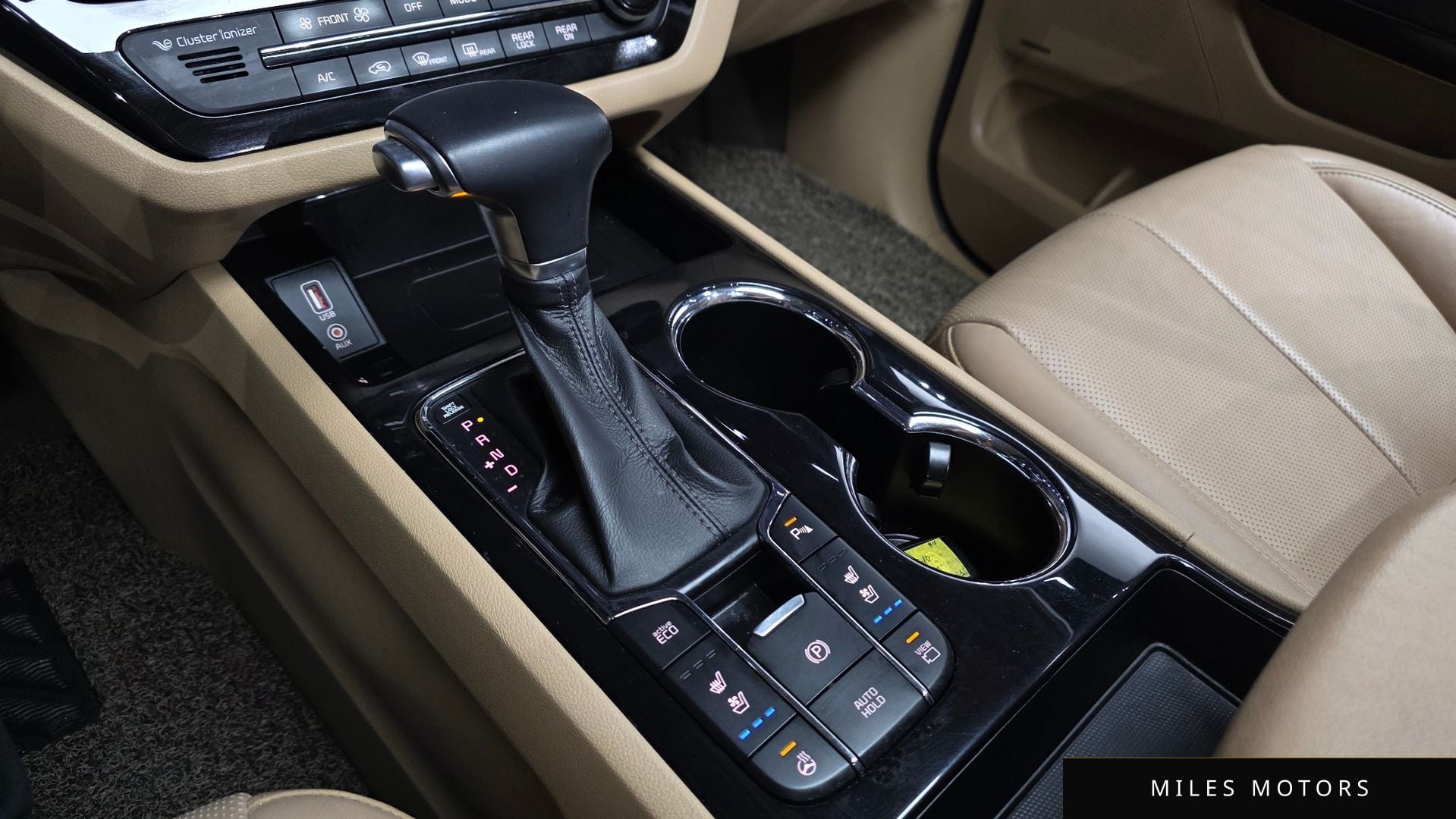 Kia Canival 2019 — миниатюра 10