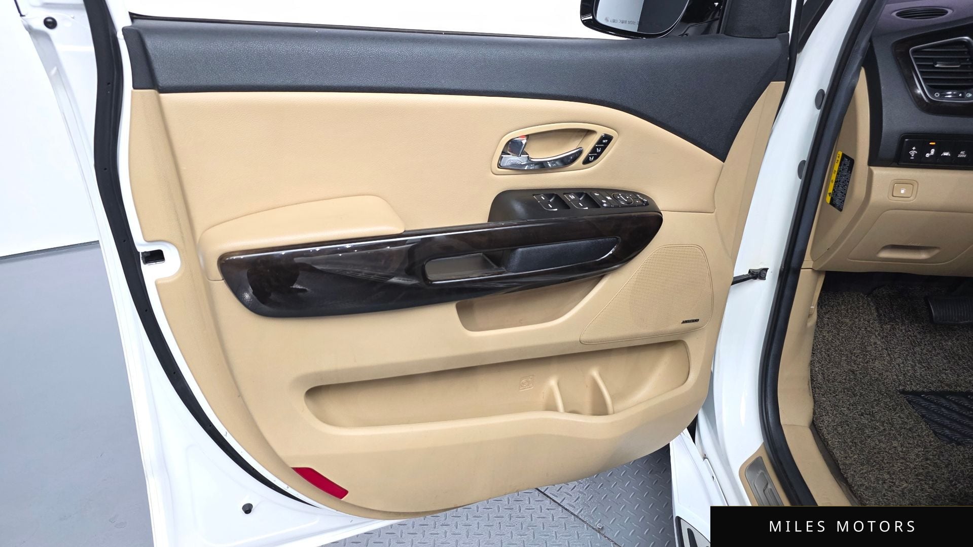 Kia Canival 2019 — миниатюра 12