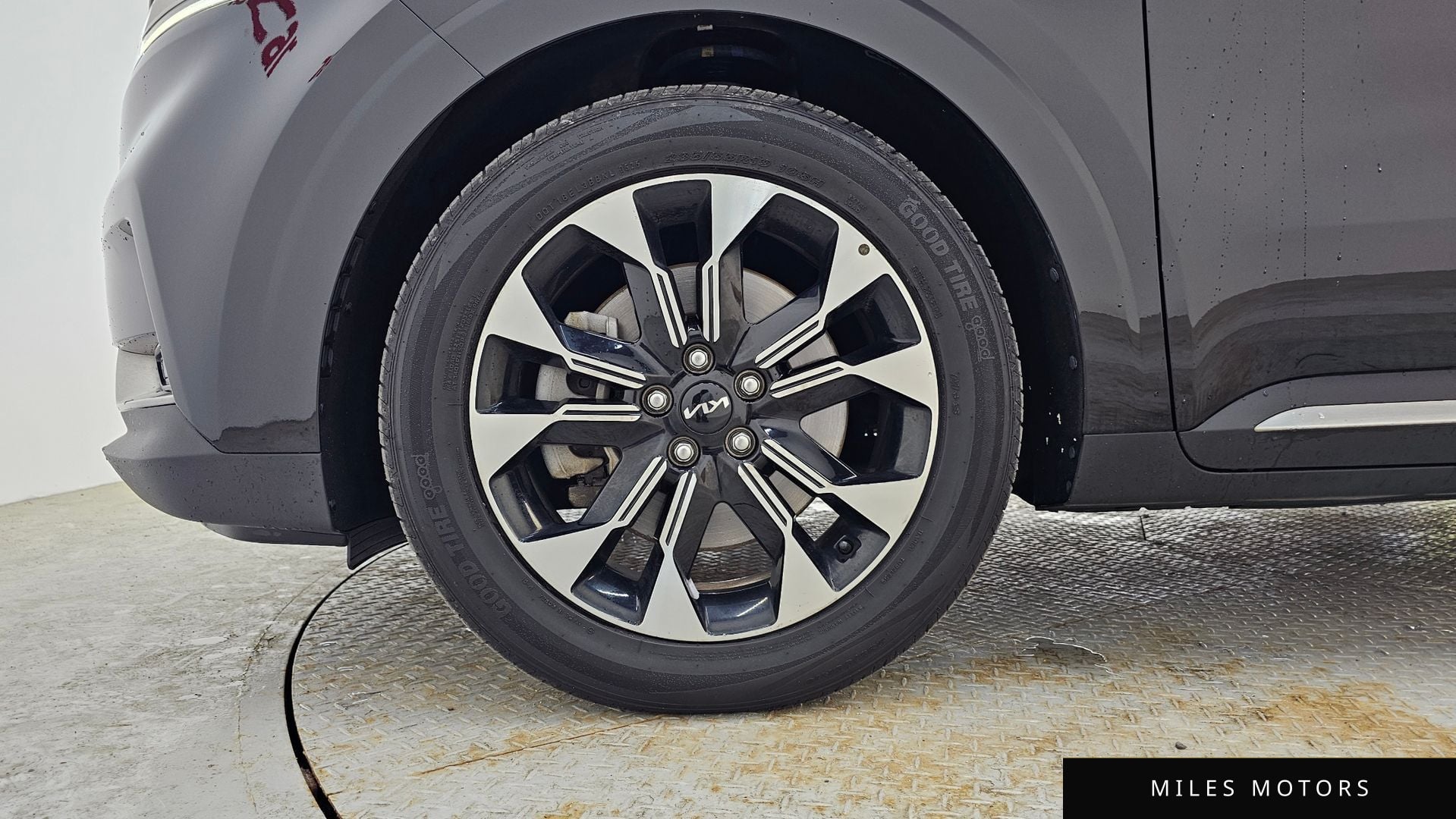 Kia Carnival 2023 — миниатюра 5