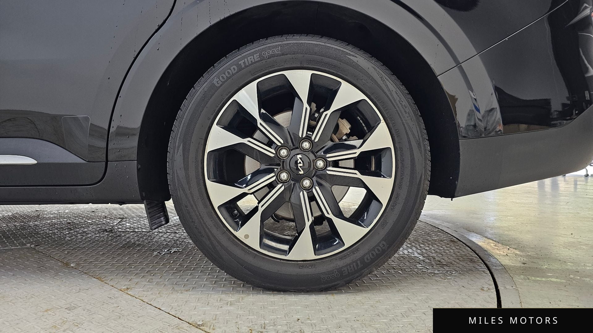 Kia Carnival 2023 — миниатюра 7