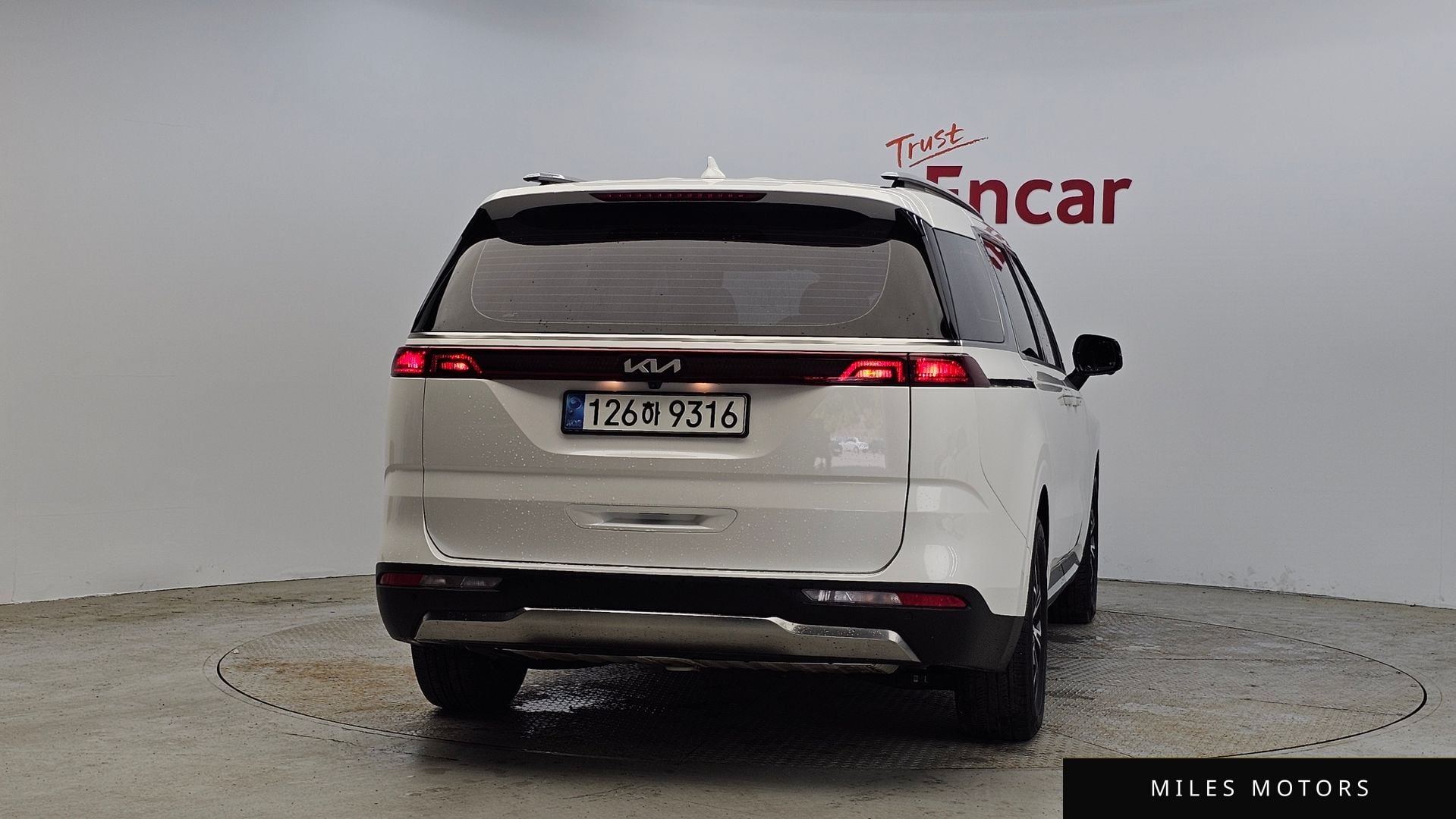Kia Carnival 2023 — миниатюра 4