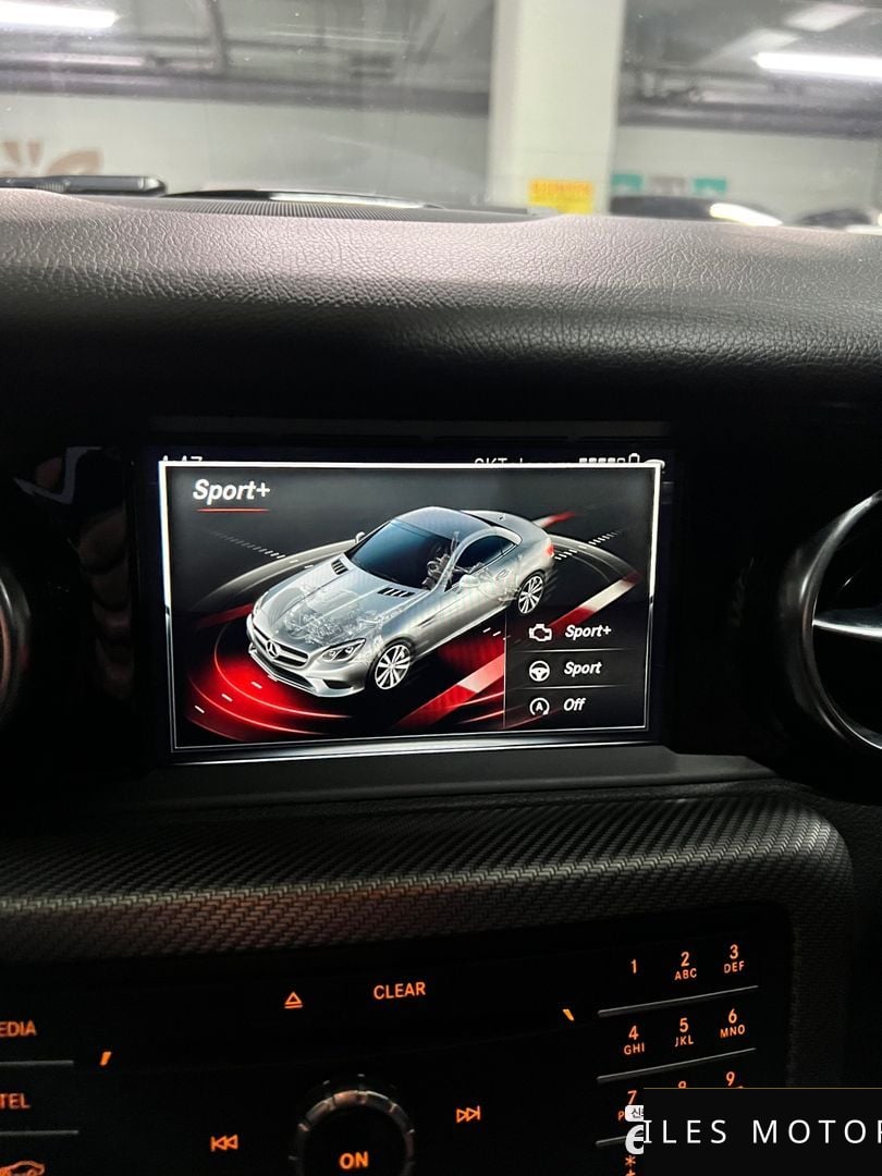 Mercedes-Benz SLC-Class R172 2017 — миниатюра 9