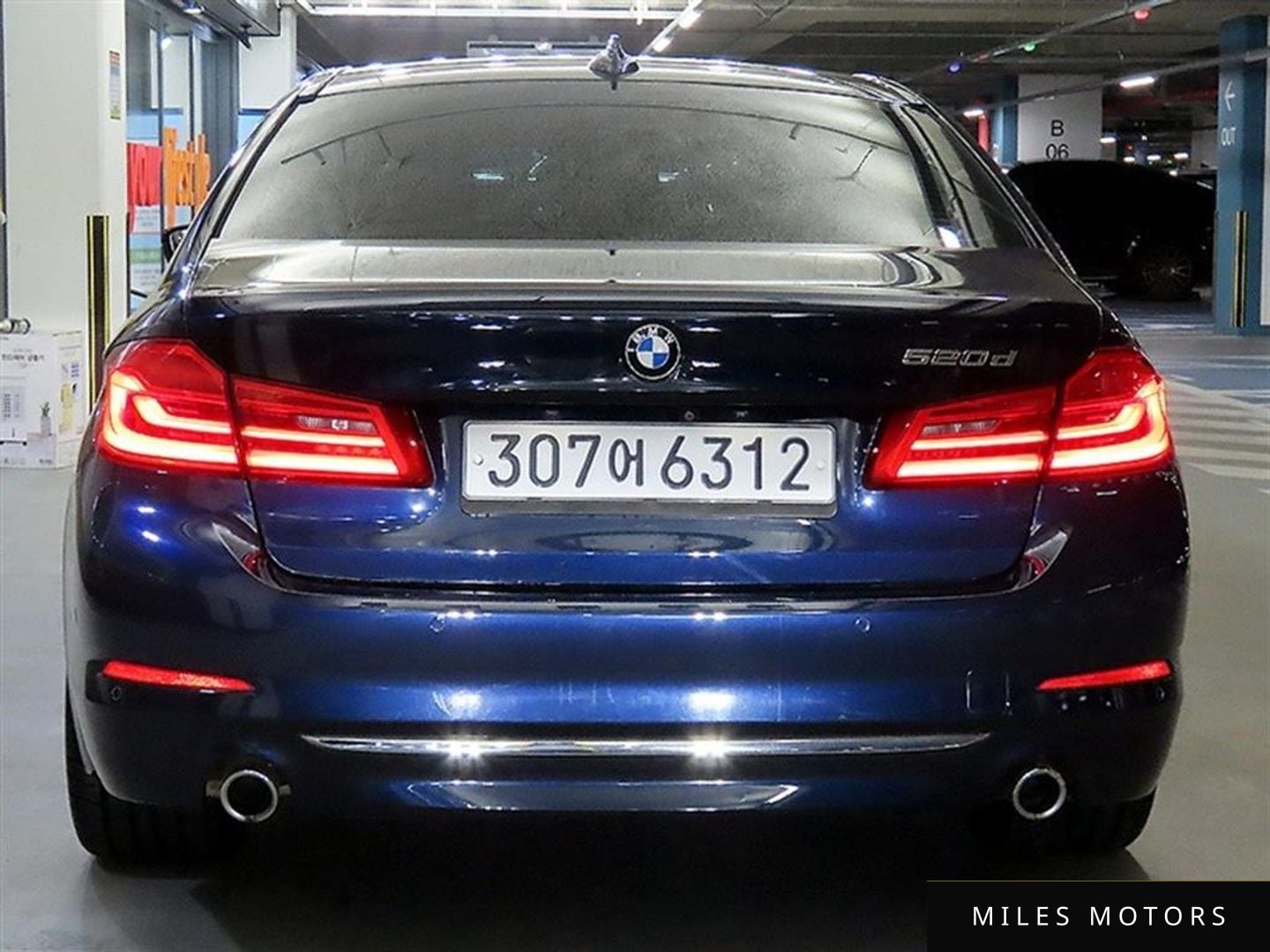 BMW 5 Series (G30) 2020 — миниатюра 5