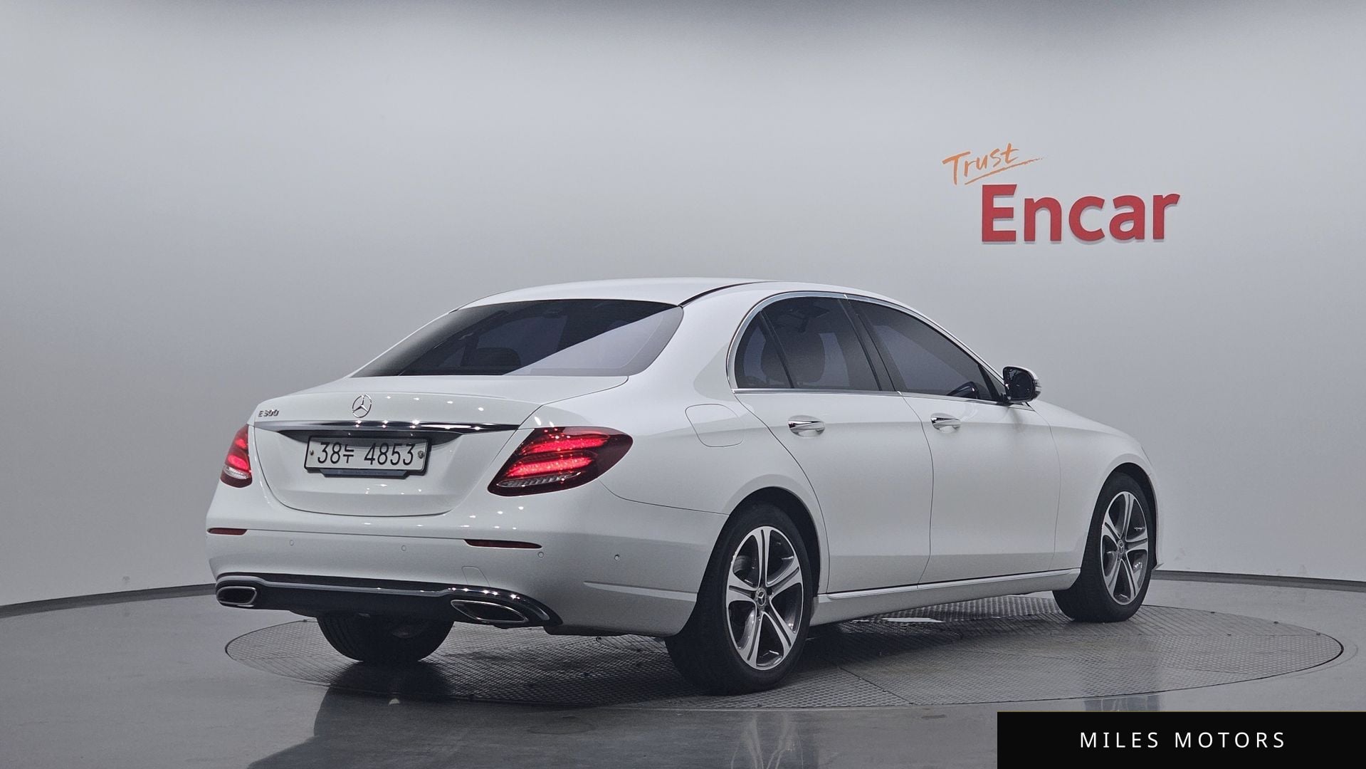 Mercedes-Benz E-Class W213 2019 — миниатюра 2